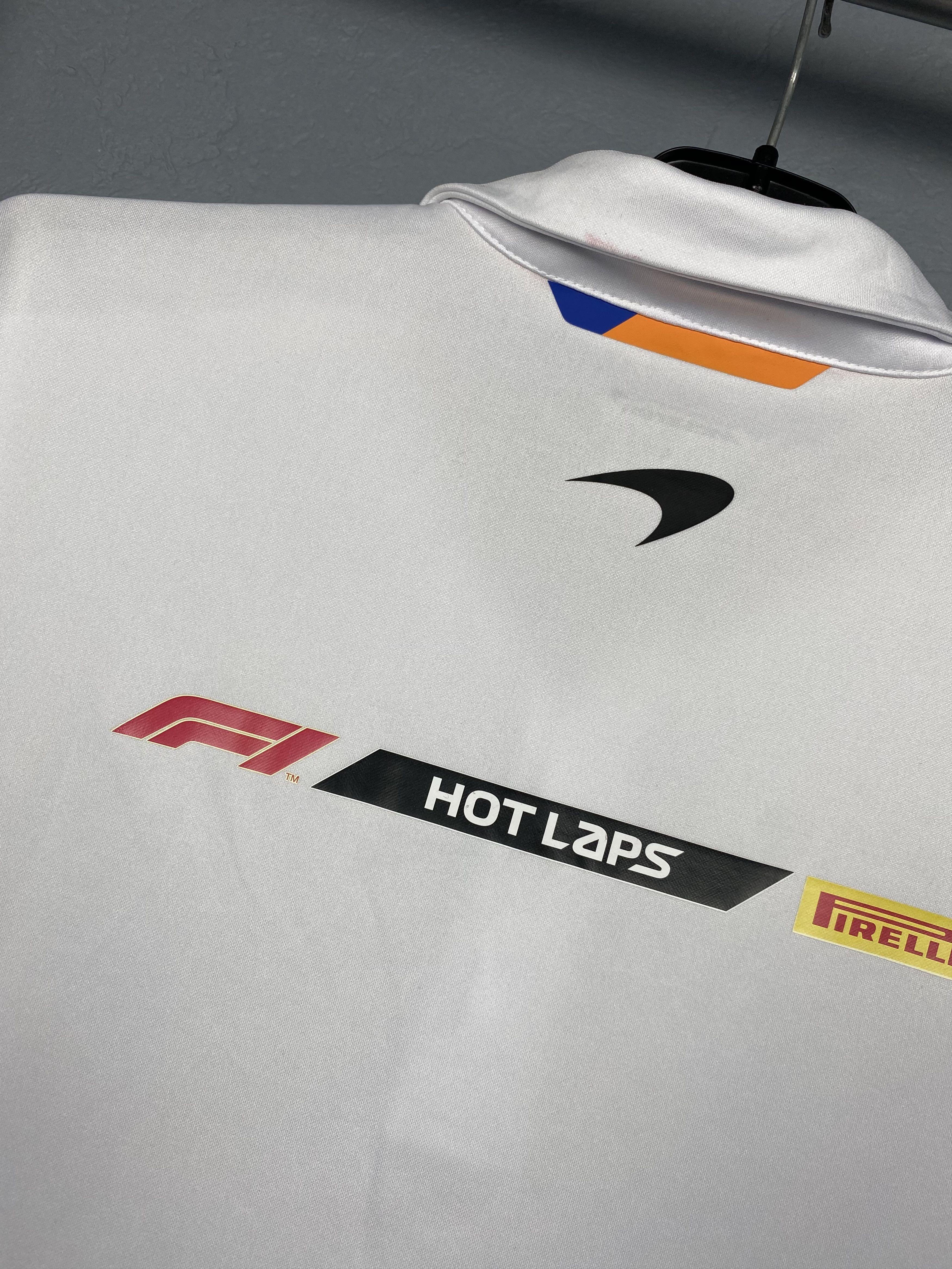 Formula 1 McLaren Racing Team T-Shirt Tee Pirelli Size US L / EU 52-54 / 3 - 6 Thumbnail
