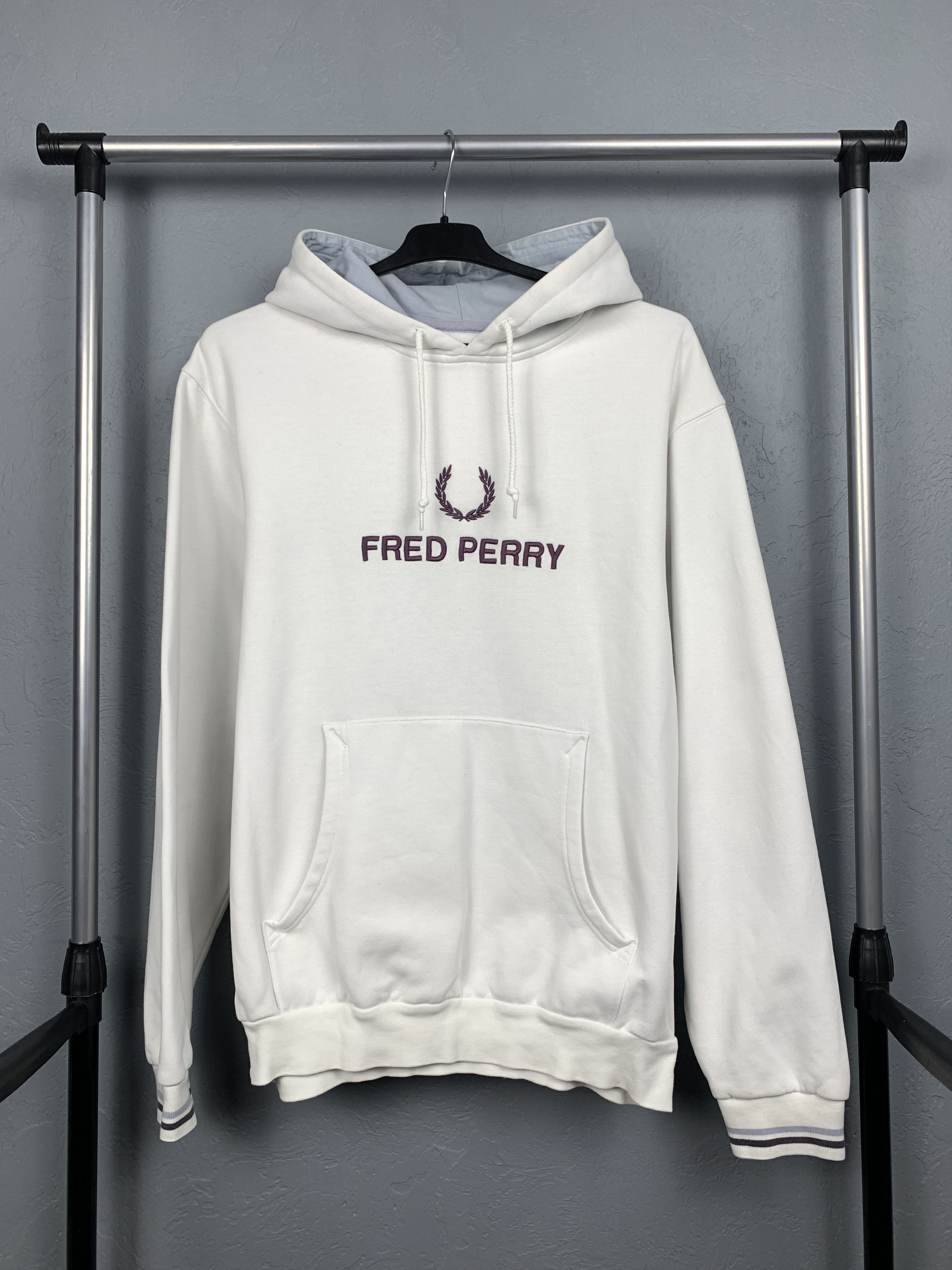 Fred Perry × Vintage Fred Perry Vintage Mens Big Logo Hoodie Size US M / EU 48-50 / 2 - 1 Thumbnail