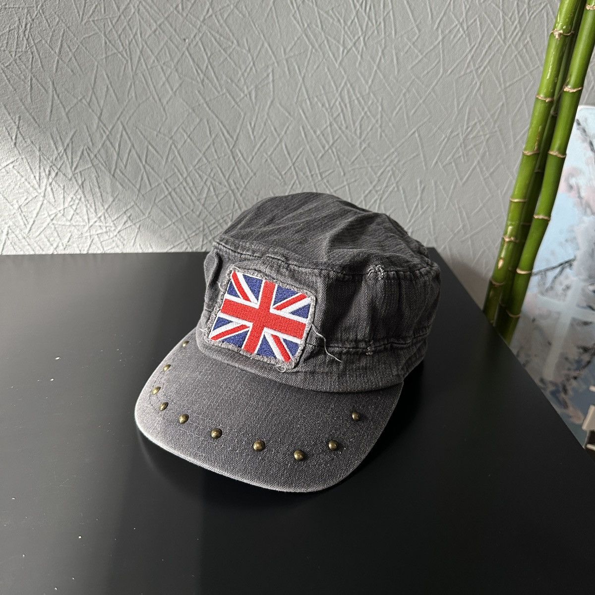 Vivienne Westwood Bluewear Great Britain Flag Punk Cap Size ONE SIZE - 1 Thumbnail