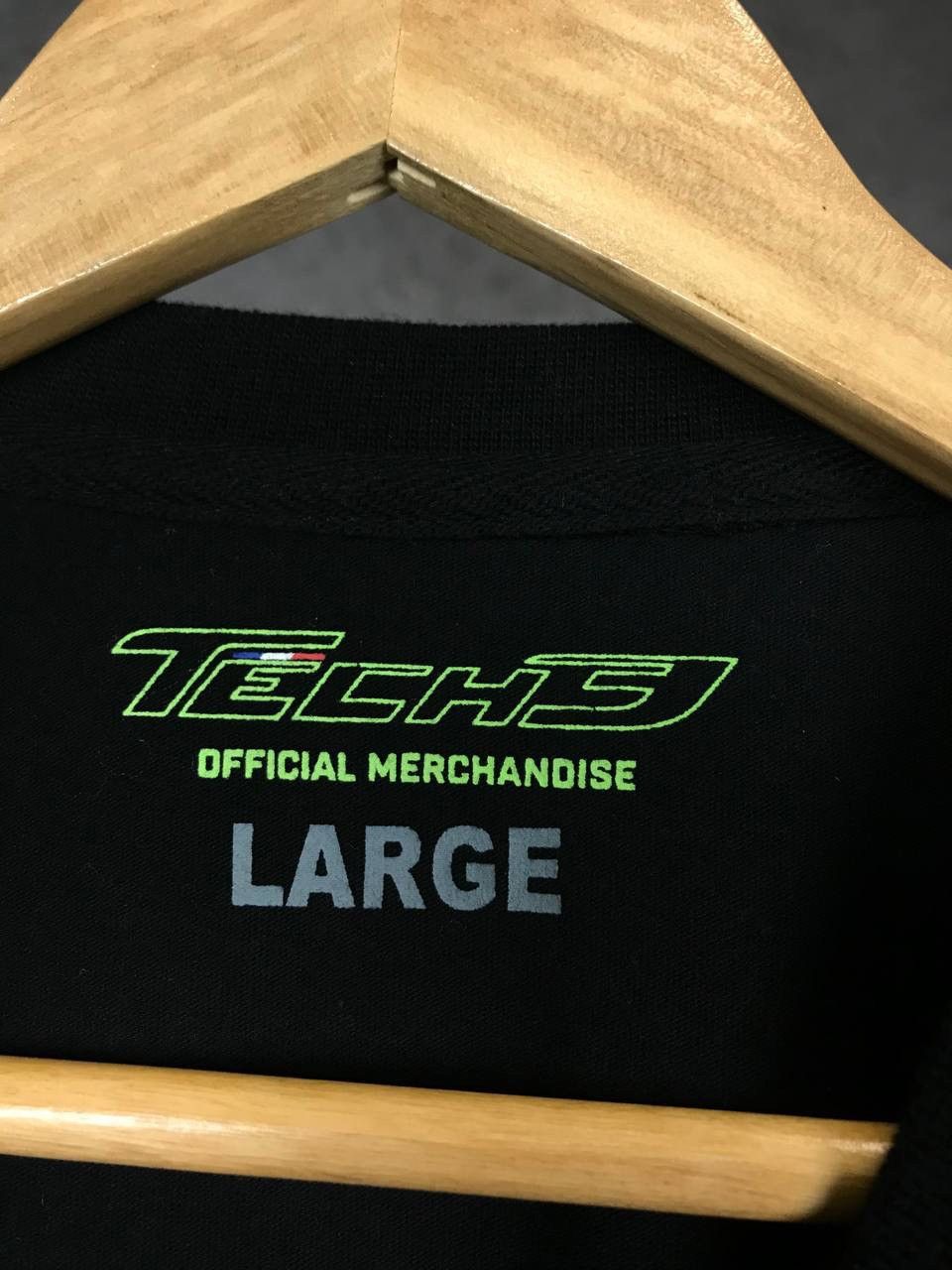 Vintage Tech 3 racing moto vintage tee Size US L / EU 52-54 / 3 - 3 Thumbnail