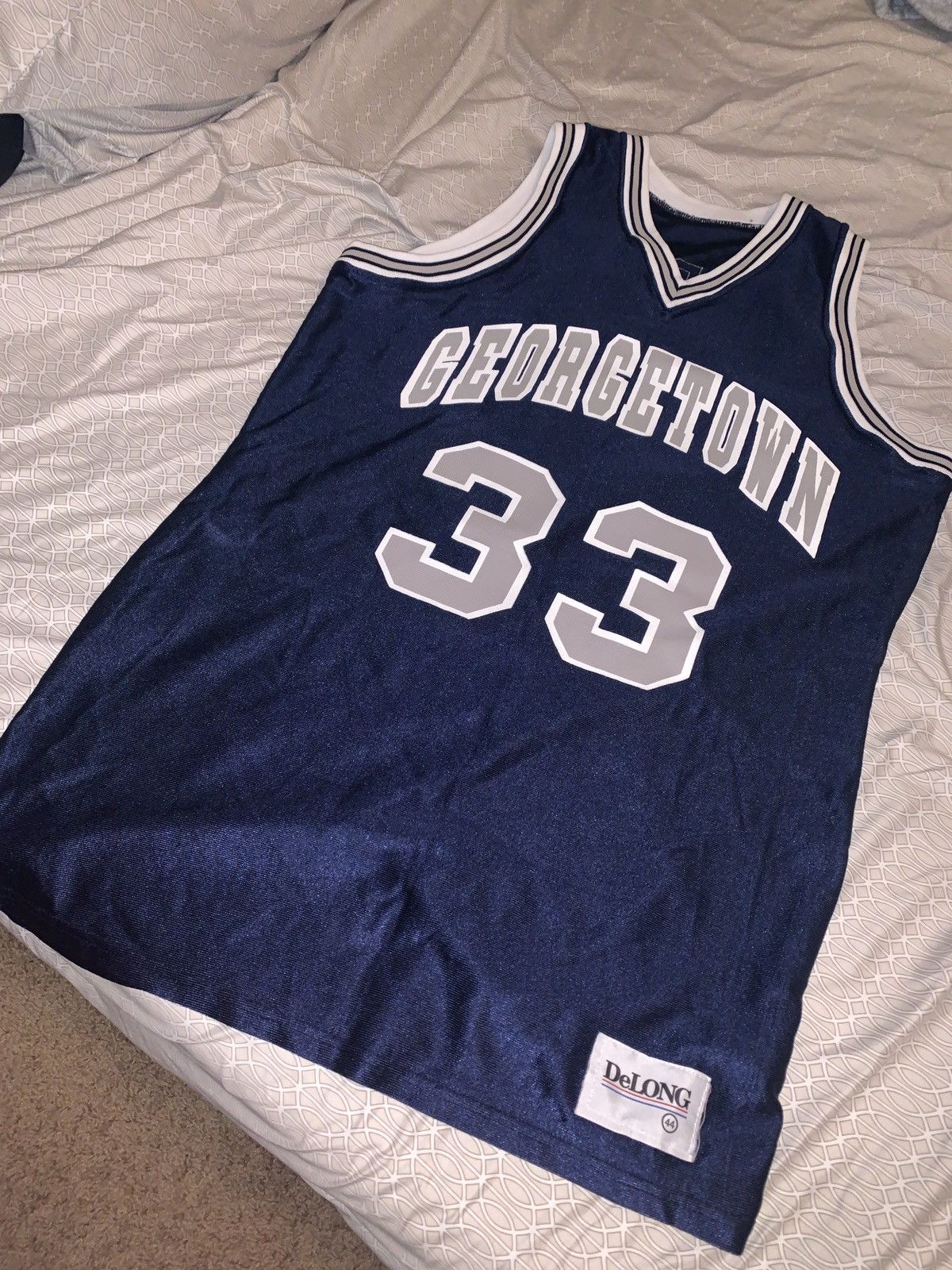 NBA Vintage Alonzo Mourning Georgetown Jersey Size US L / EU 52-54 / 3 - 1 Thumbnail