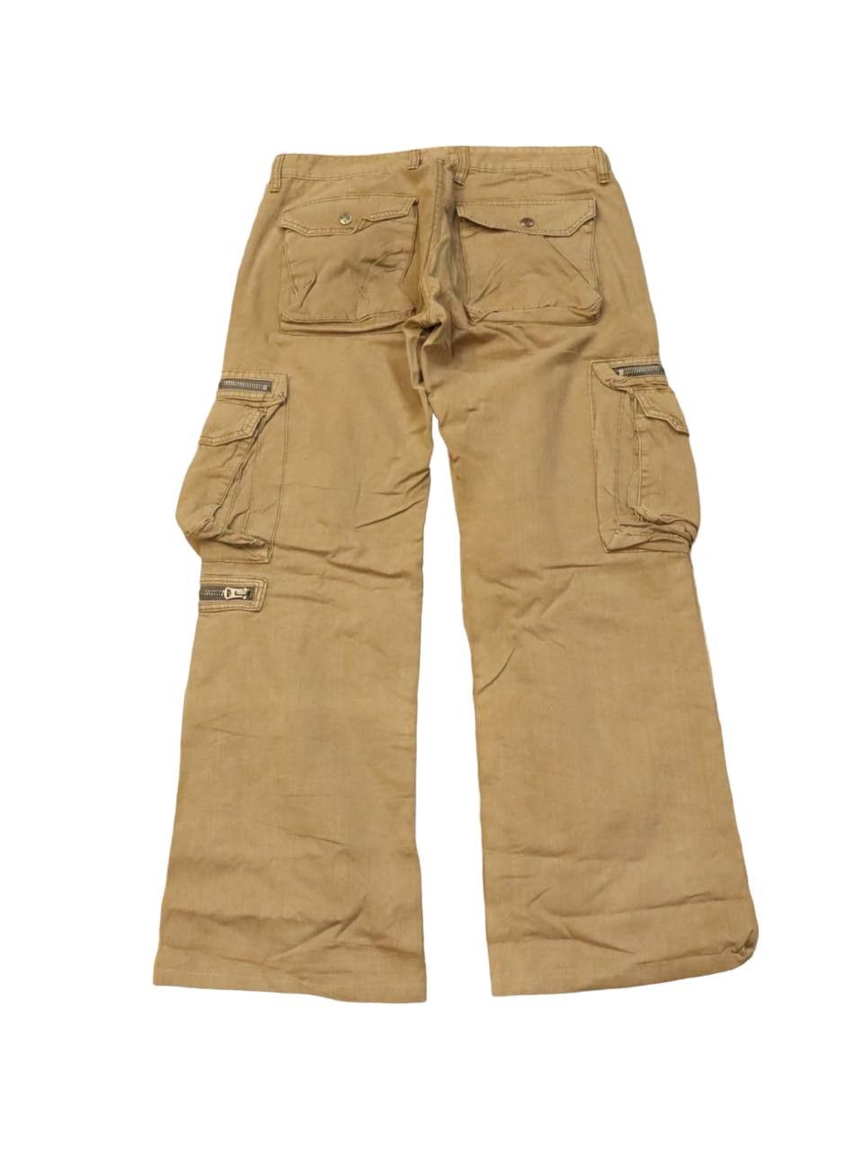 Japanese Brand SURPLUS Cargo Zipper Gas Mask Style Pants Size US 33 - 2 Thumbnail
