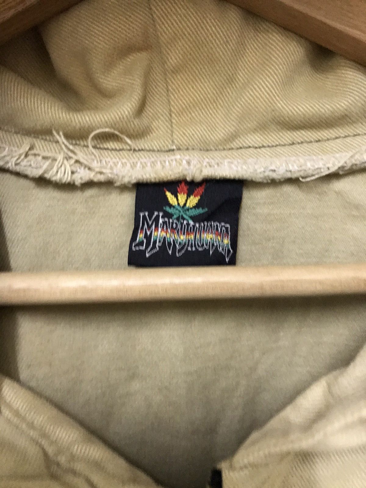 Vintage Vintage Marijuana Rasta Hoodie Jacket Size US L / EU 52-54 / 3 - 21 Thumbnail