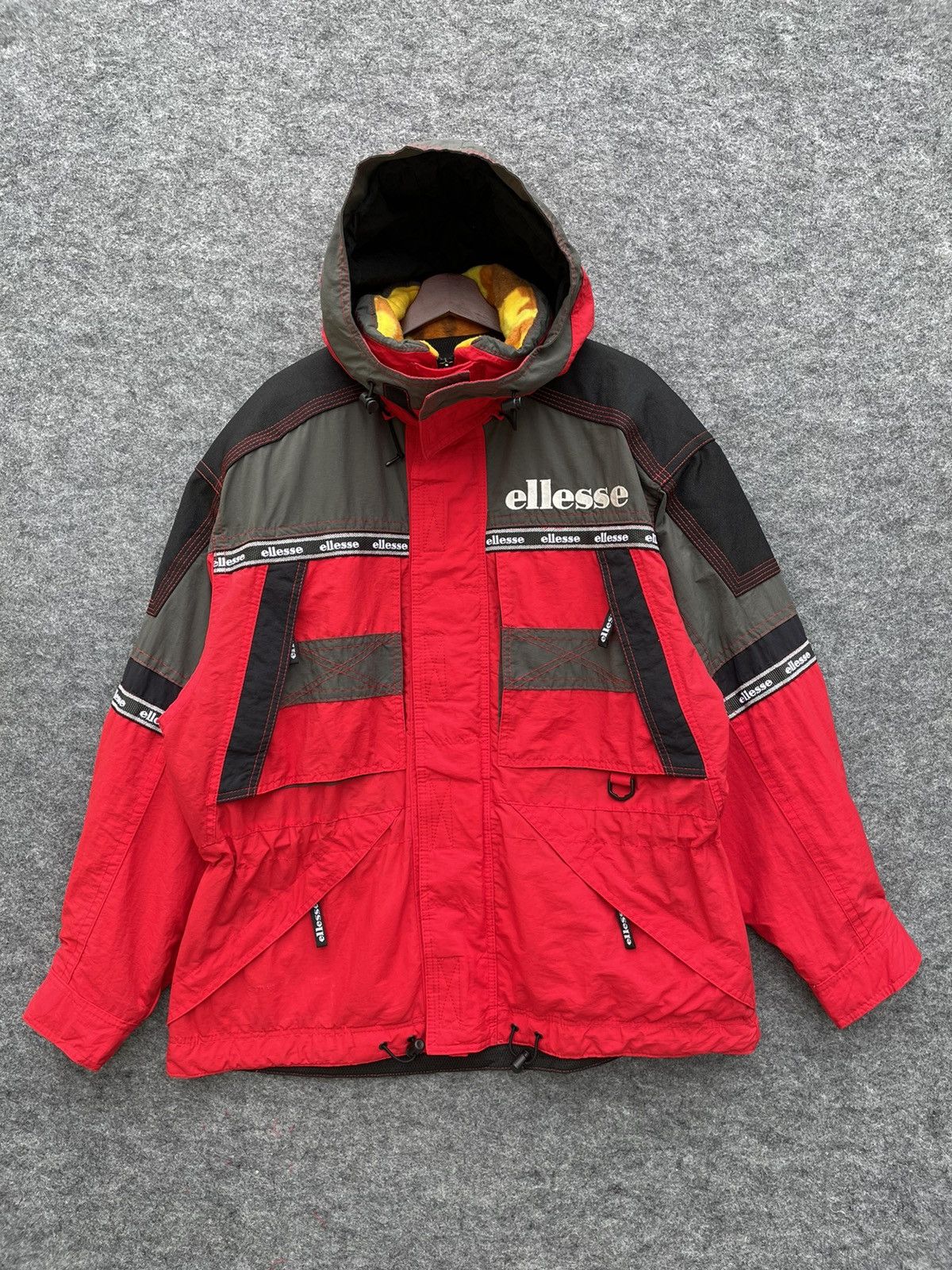 Ellesse VINTAGE ELLESSE SKI JACKET Size US L / EU 52-54 / 3 - 1 Thumbnail