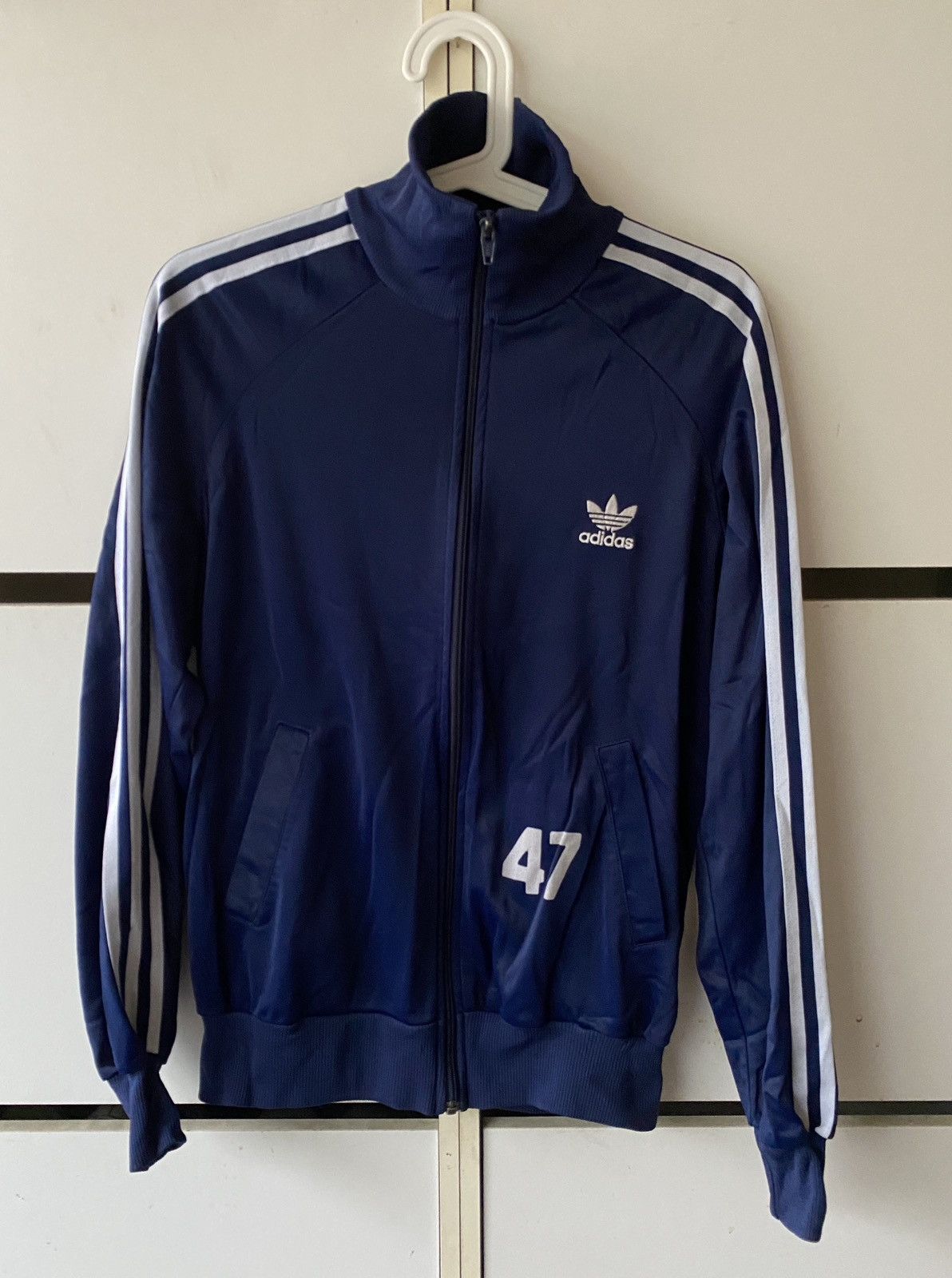 VINTAGE ADIDAS TREFOIL SWEATER