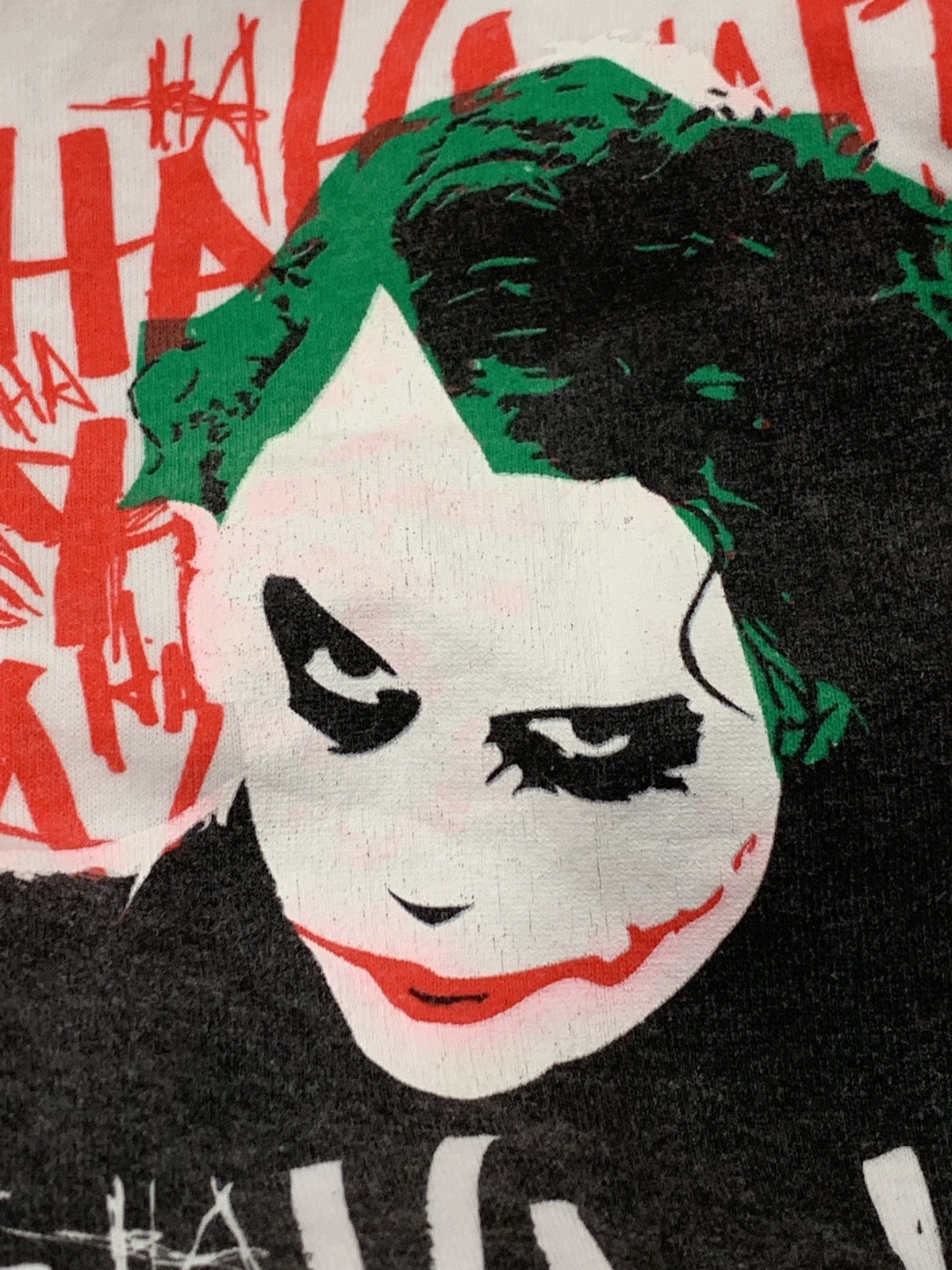 Vintage Vintage Y2K 2008 Batman the dark knight Joker graphic shirt Size US L / EU 52-54 / 3 - 6 Thumbnail