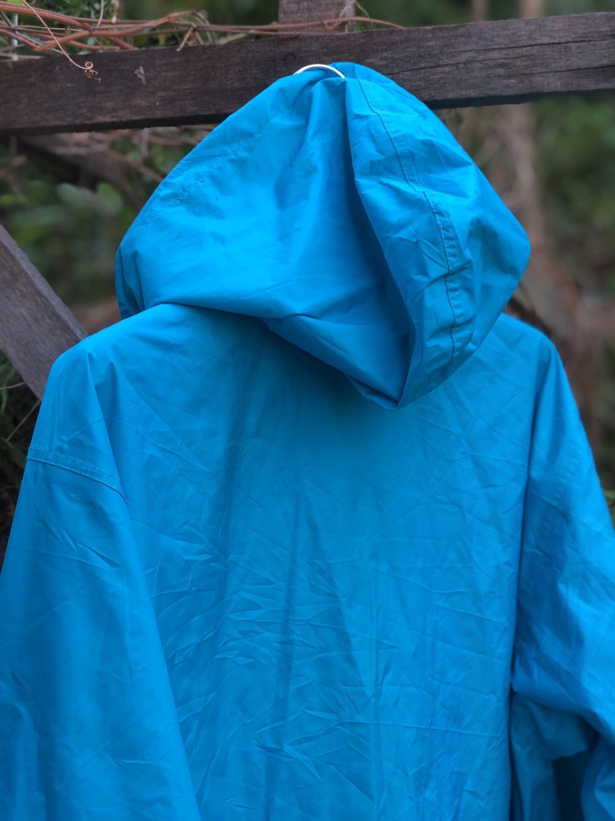 Japanese Brand Vintage 90's Windbreaker Waterproof by Doqment Size US L / EU 52-54 / 3 - 5 Thumbnail
