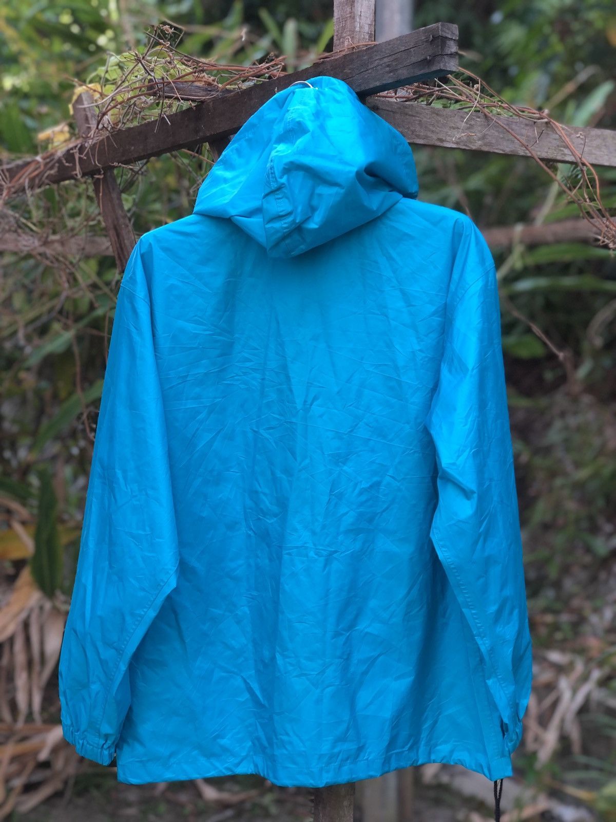 Japanese Brand Vintage 90's Windbreaker Waterproof by Doqment Size US L / EU 52-54 / 3 - 4 Thumbnail