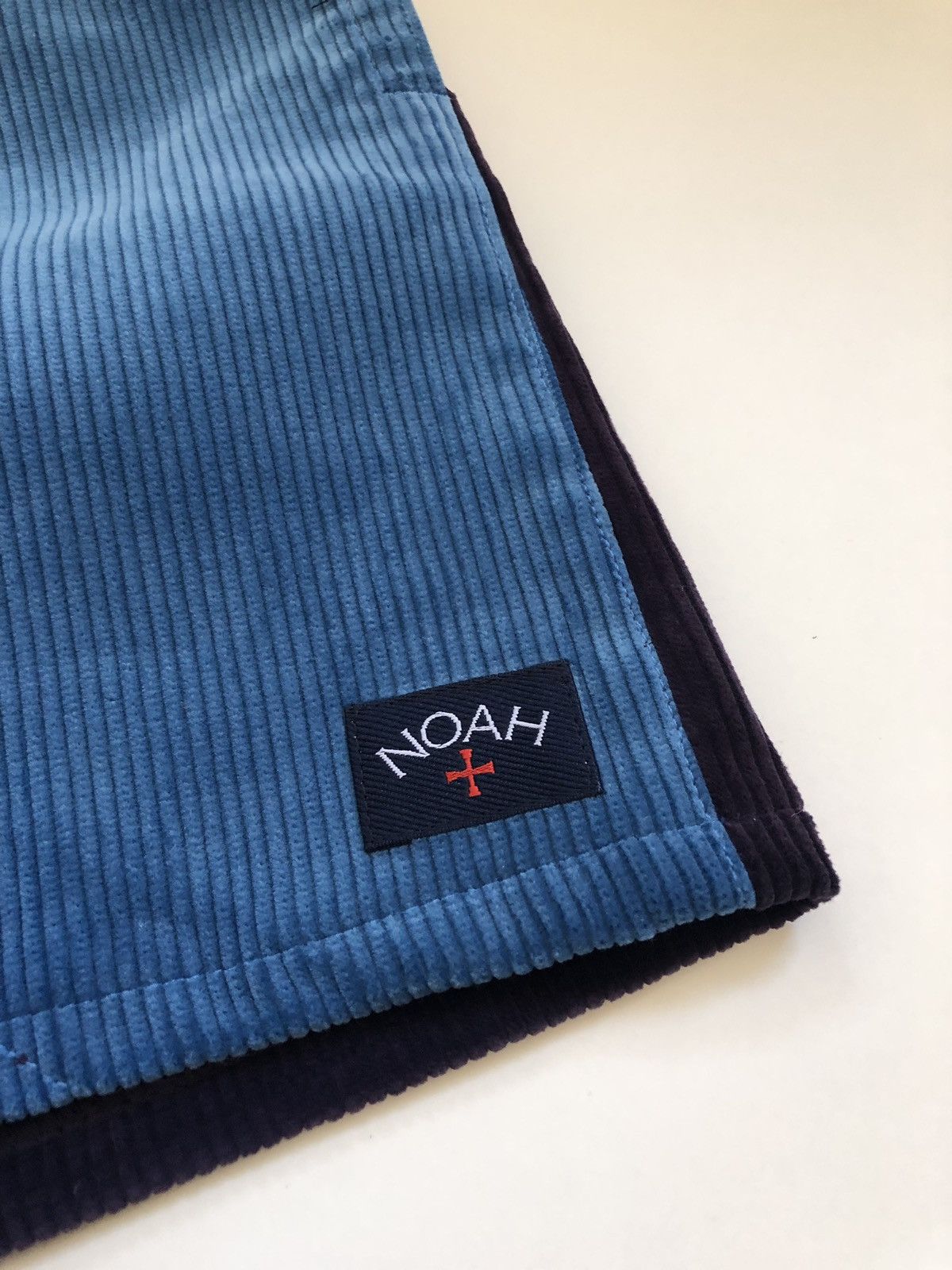 Noah Noah corduroy shorts large (retail) Size US 32 / EU 48 - 3 Thumbnail