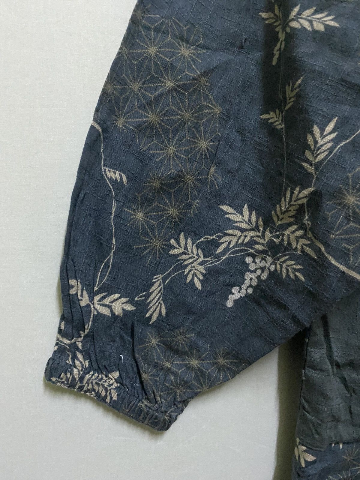 Japanese Brand Indigo Kimono Printed Button Size US M / EU 48-50 / 2 - 2 Thumbnail