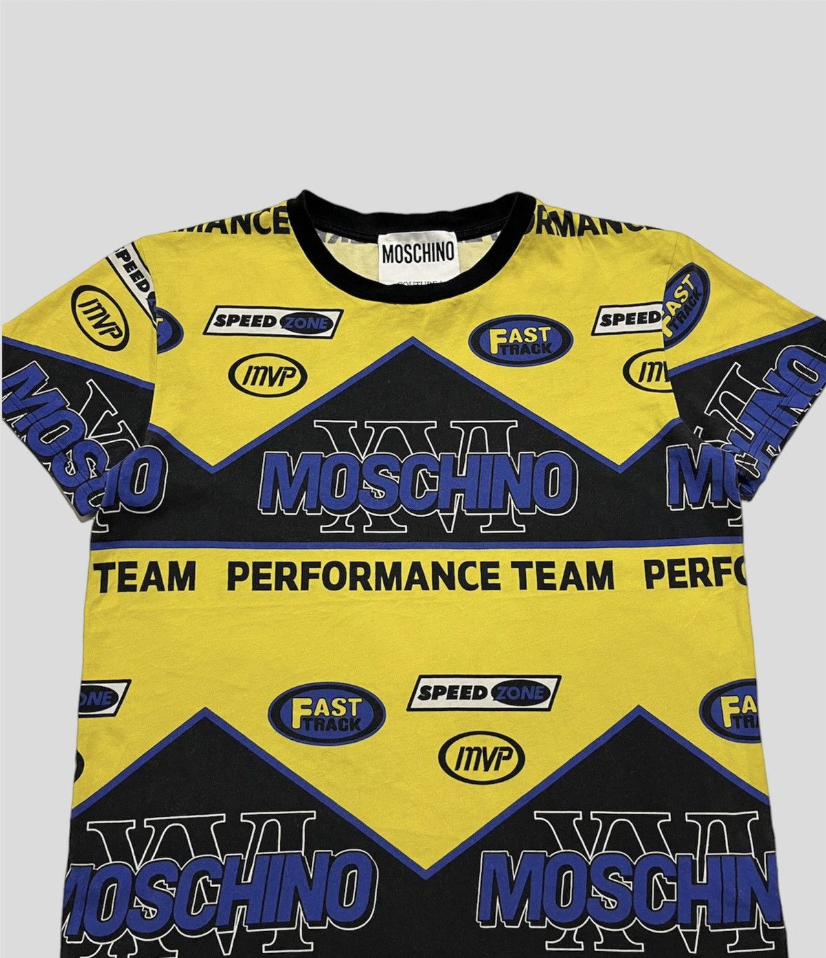 Moschino Moschino T-Shirt Size US M / EU 48-50 / 2 - 1 Thumbnail