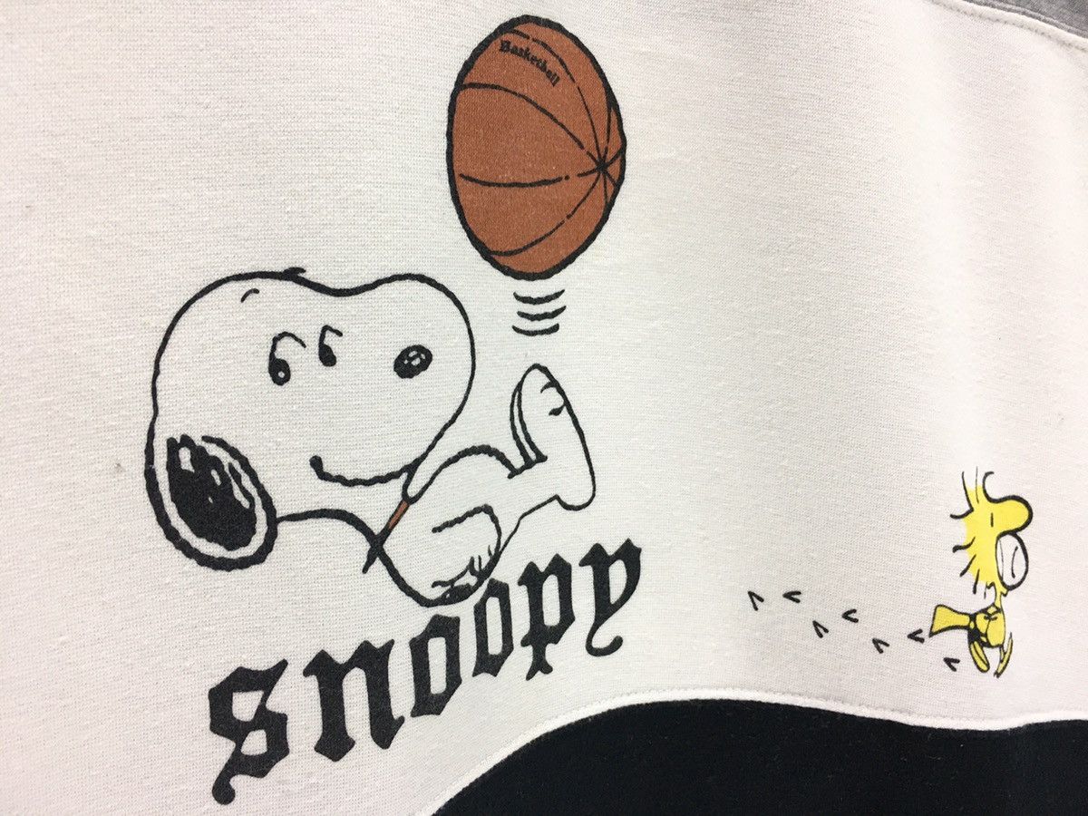 Cartoon Network × Peanuts × Vintage Vintage Peanuts Snoopy Cartoon Basketball Sweatshirt Size US M / EU 48-50 / 2 - 4 Thumbnail