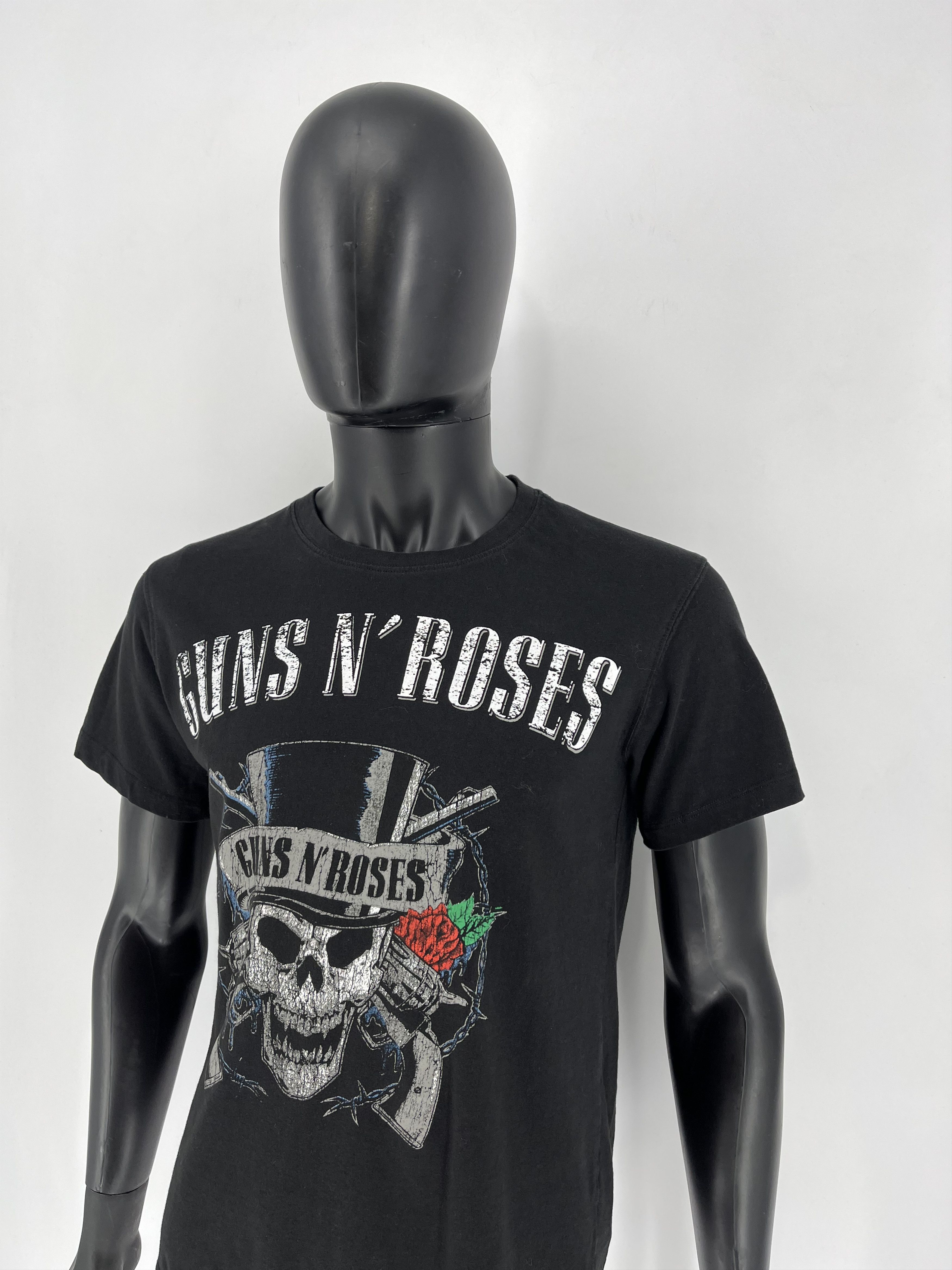 Band Tees × Vintage Vintage Y2K Guns And Roses Tee Band Rock Metal Streetwear Size US S / EU 44-46 / 1 - 4 Thumbnail