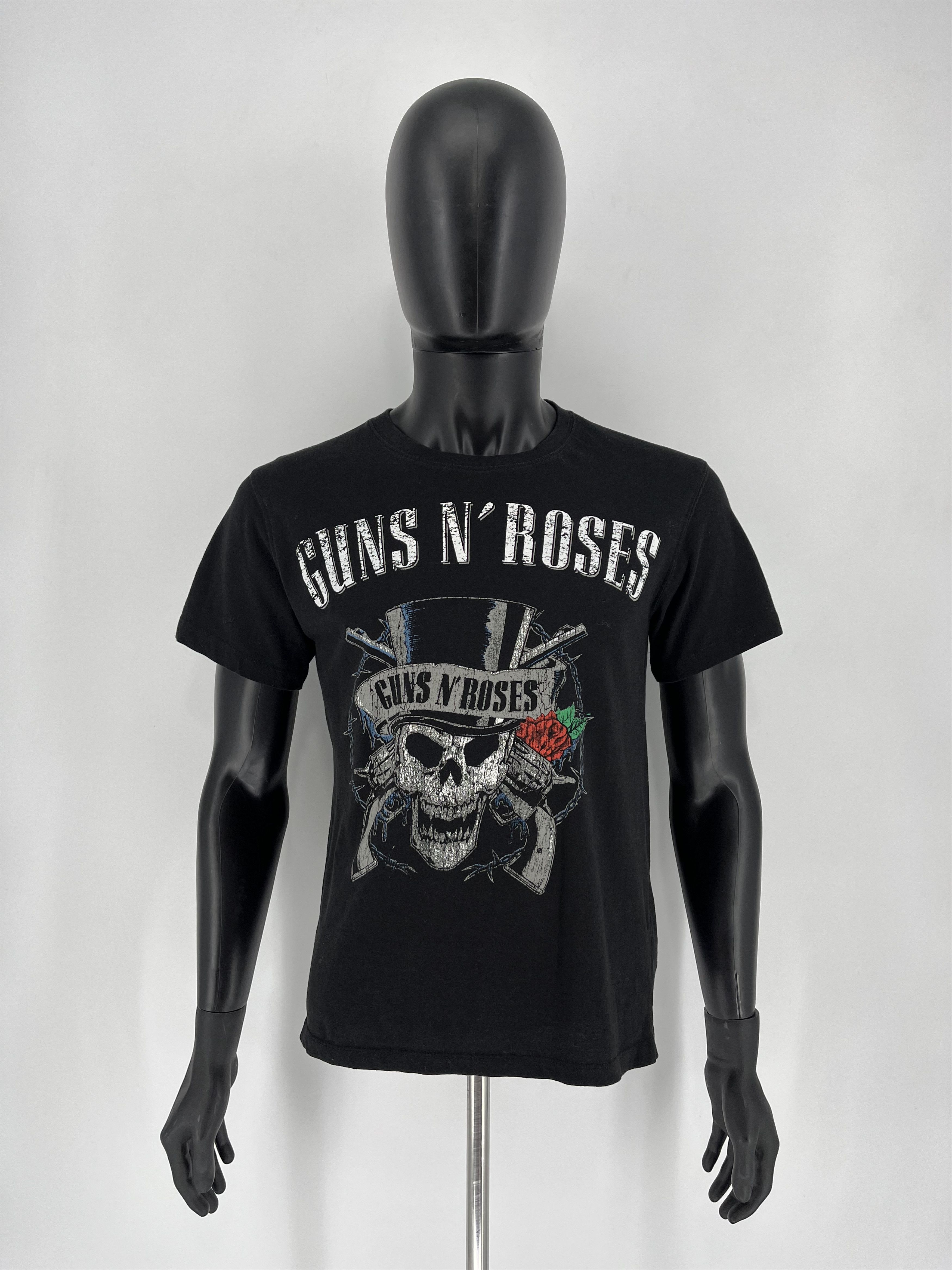 Band Tees × Vintage Vintage Y2K Guns And Roses Tee Band Rock Metal Streetwear Size US S / EU 44-46 / 1 - 2 Thumbnail
