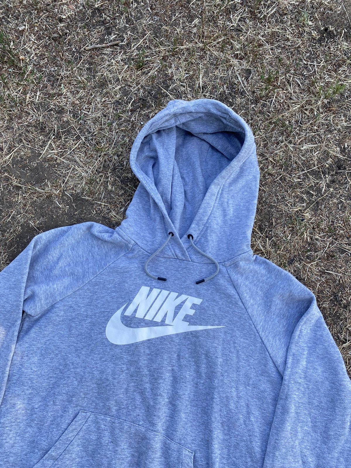 Nike Vintage Y2k Nike hoodie big swoosh streetwear style size S Size US S / EU 44-46 / 1 - 1 Thumbnail