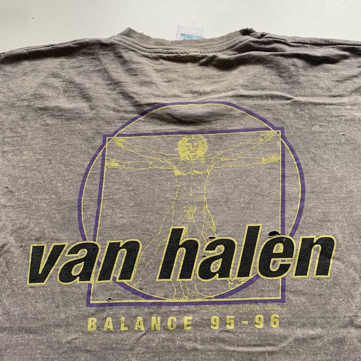 Band Tees Vintage 95-96 Van Halen Balance Tour Graphic T Shirt Large Size US M / EU 48-50 / 2 - 4 Thumbnail