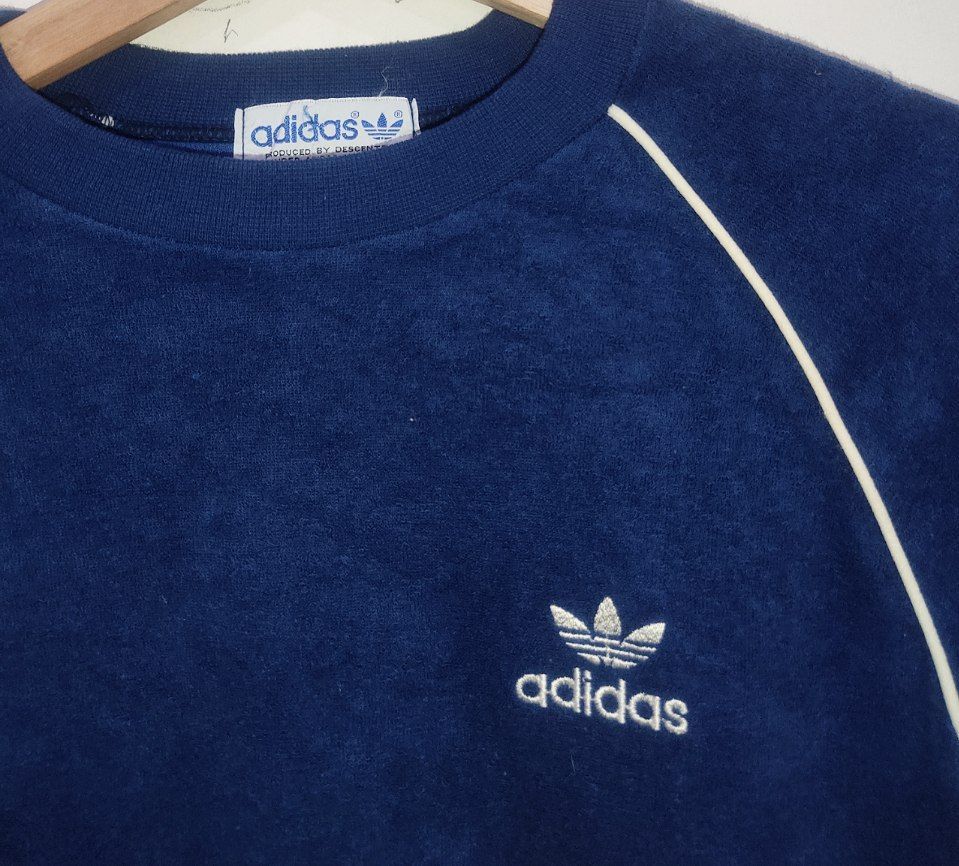 Adidas × Vintage Vintage Adidas Trifoil Blue Sweatshirt Size US M / EU 48-50 / 2 - 3 Thumbnail