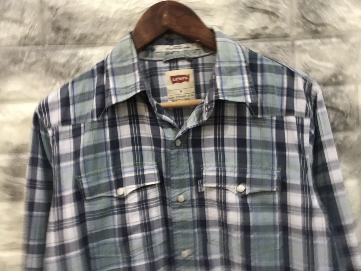 Levi's Vintage Clothing Vintage Levi’s Stone Button Flannel Size US M / EU 48-50 / 2 - 3 Thumbnail