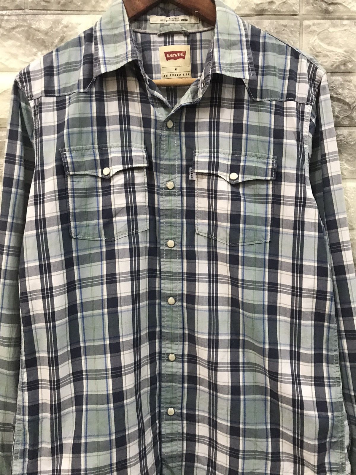 Levi's Vintage Clothing Vintage Levi’s Stone Button Flannel Size US M / EU 48-50 / 2 - 2 Thumbnail