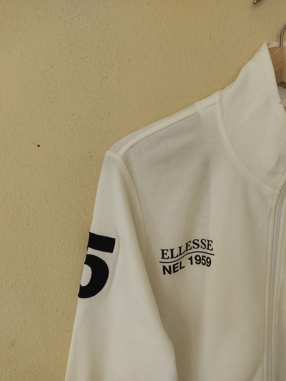 Ellesse × Japanese Brand × Vintage Vintage Ellesse Perugia 5 White Jacket Size US L / EU 52-54 / 3 - 4 Thumbnail