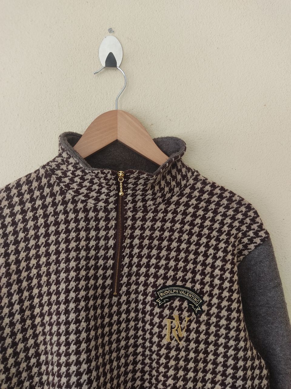 Valentino × Vintage Rudolph Valentino Sweatshirt Size US M / EU 48-50 / 2 - 2 Thumbnail