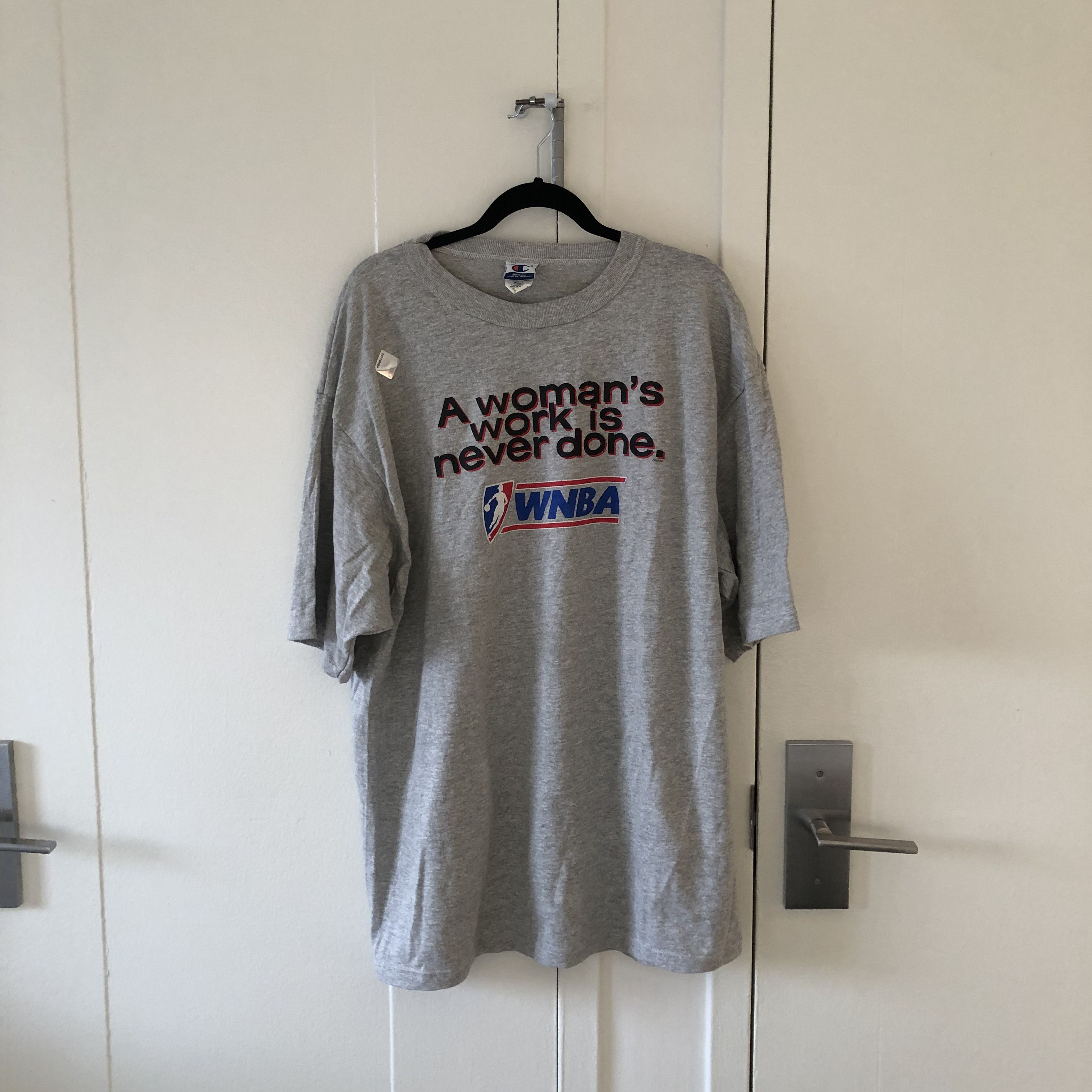 Champion Vintage WNBA x Champion 'A Woman's Work Is Never Done Tee' Size US XXL / EU 58 / 5 - 1 Thumbnail