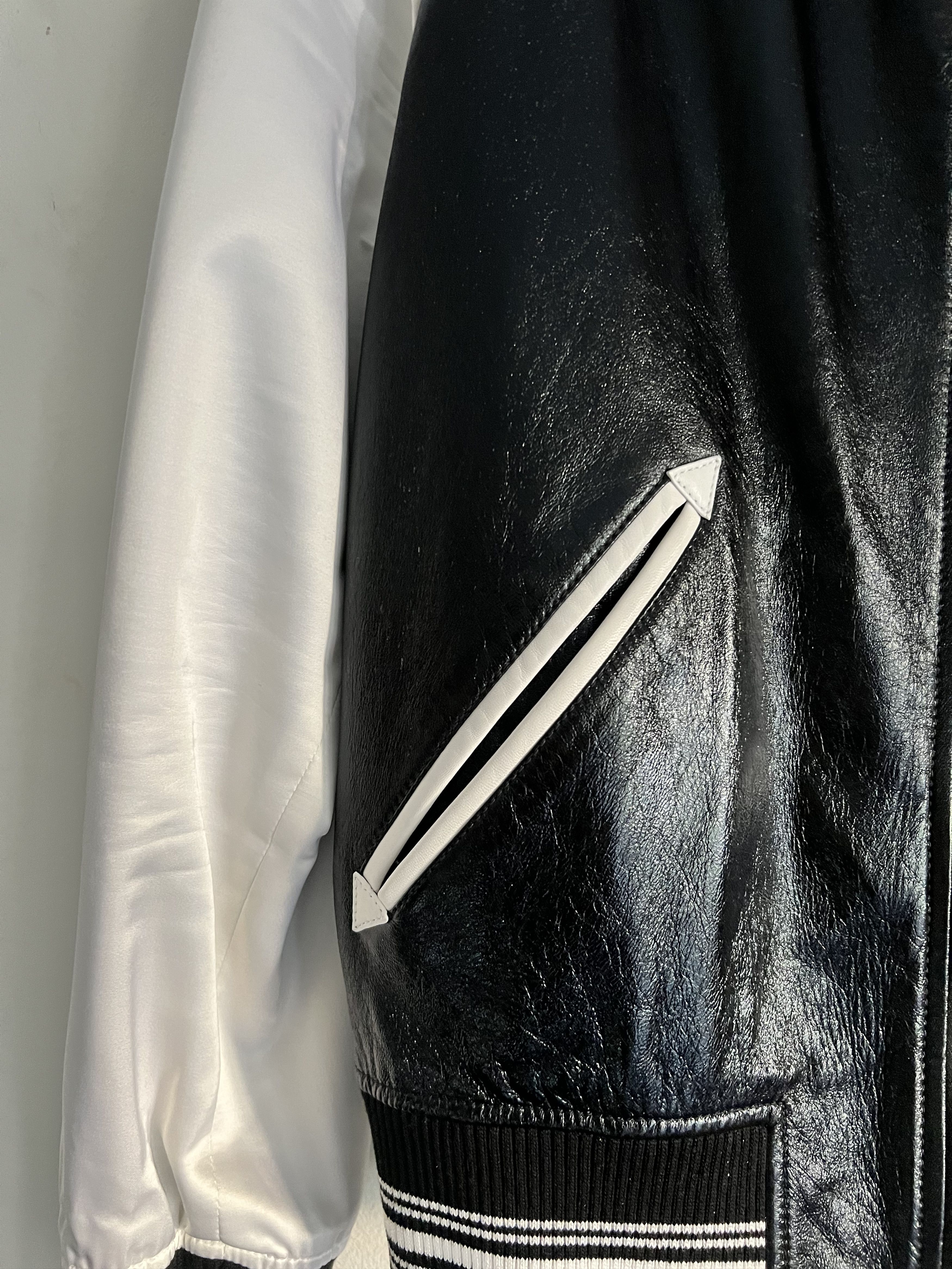 Givenchy Teddy leather and silk /viscose Size US M / EU 48-50 / 2 - 6 Thumbnail