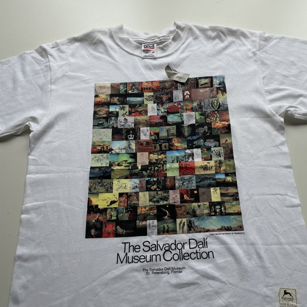 Vintage 2001 Salvador Dali Art Graphic T Shirt Medium Rare