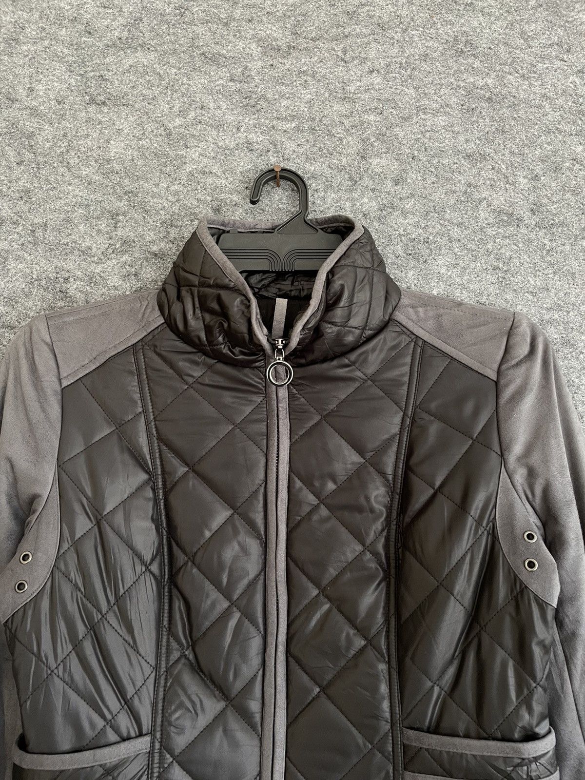Adolfo Dominguez QUILTED JACKET Size US XS / EU 42 / 0 - 2 Thumbnail