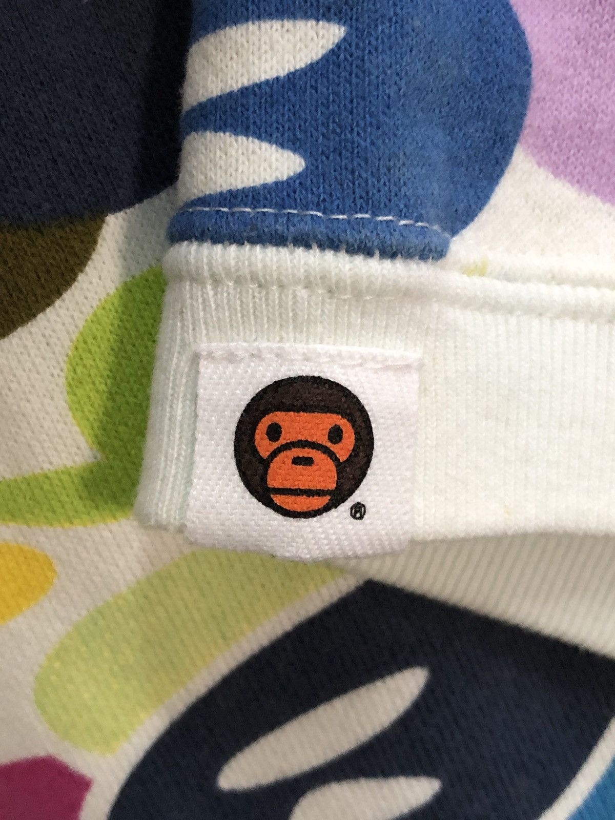 Bape 🔥RARE OG Baby Milo Multi Camo Short Sleeve Sweatshirts Size US L / EU 52-54 / 3 - 3 Thumbnail