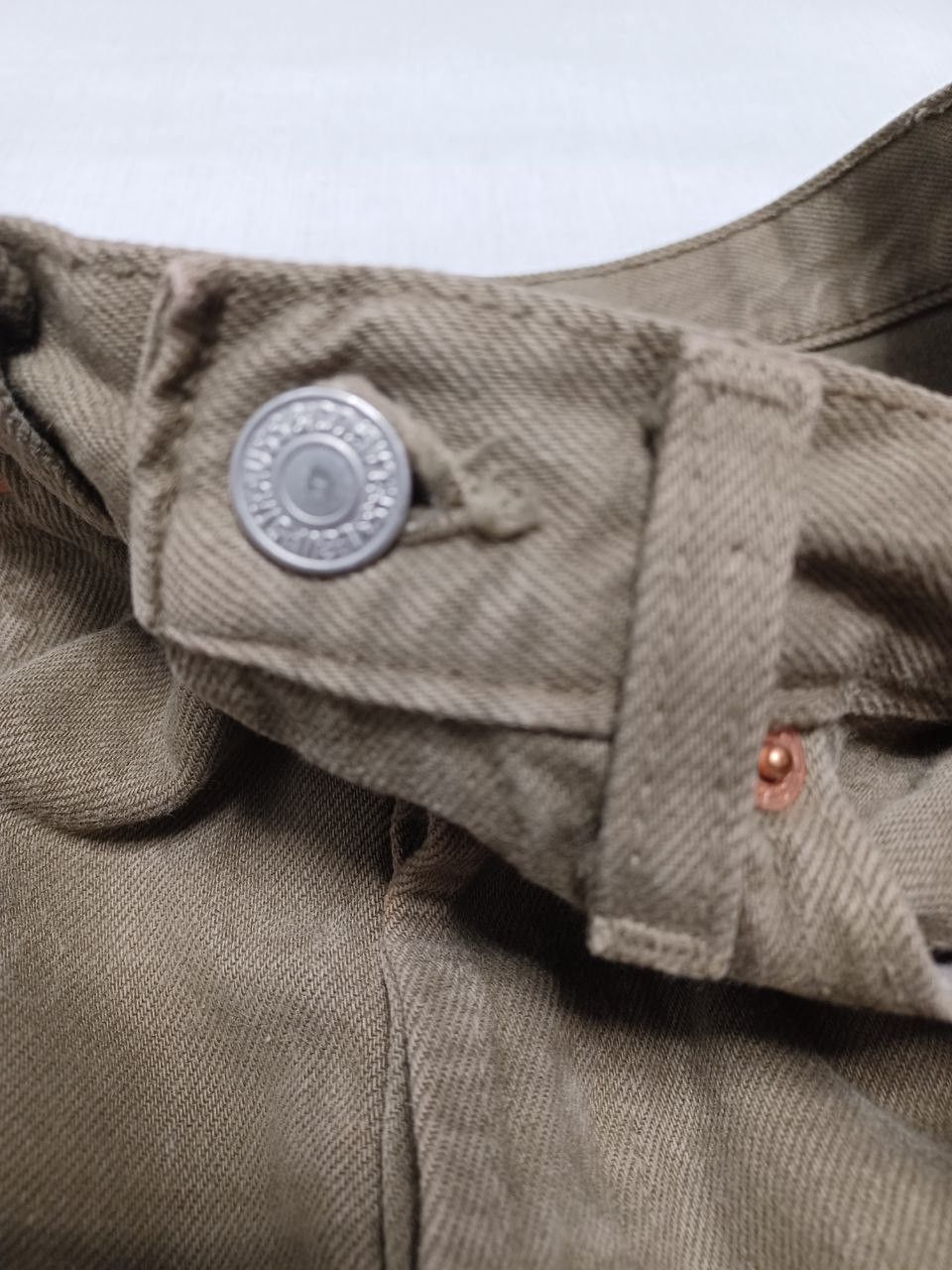 Levi's Vintage Clothing Made in UK Levis vintage 501 khakis jeans denim Size US 31 - 4 Thumbnail