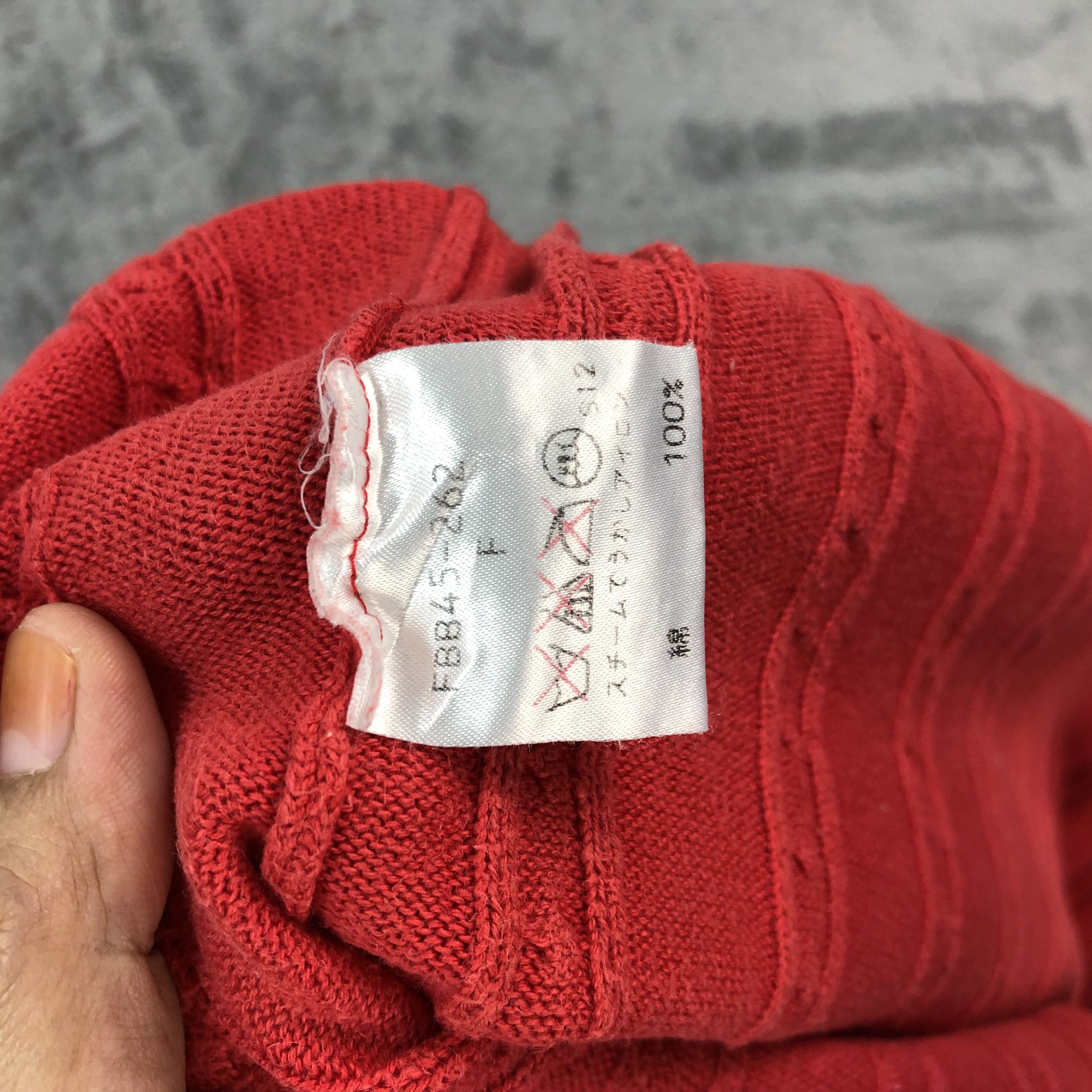 Burberry Vintage Burberrys Red Knitted Vest #4480-155 Size M / US 6-8 / IT 42-44 - 10 Thumbnail