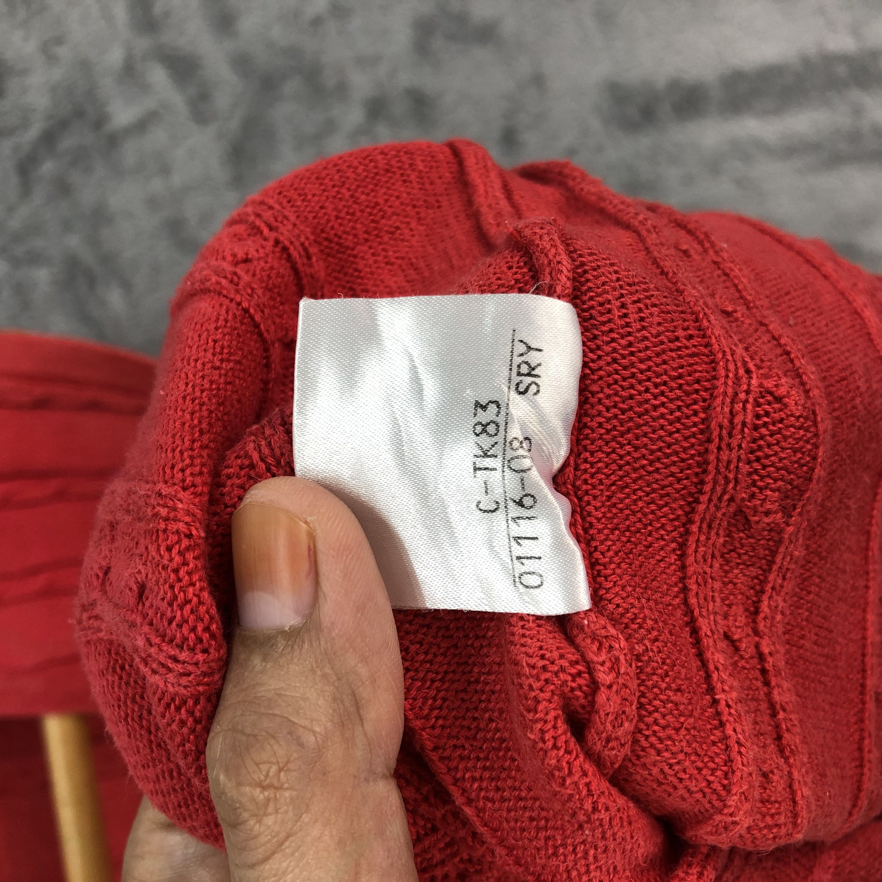 Burberry Vintage Burberrys Red Knitted Vest #4480-155 Size M / US 6-8 / IT 42-44 - 11 Thumbnail