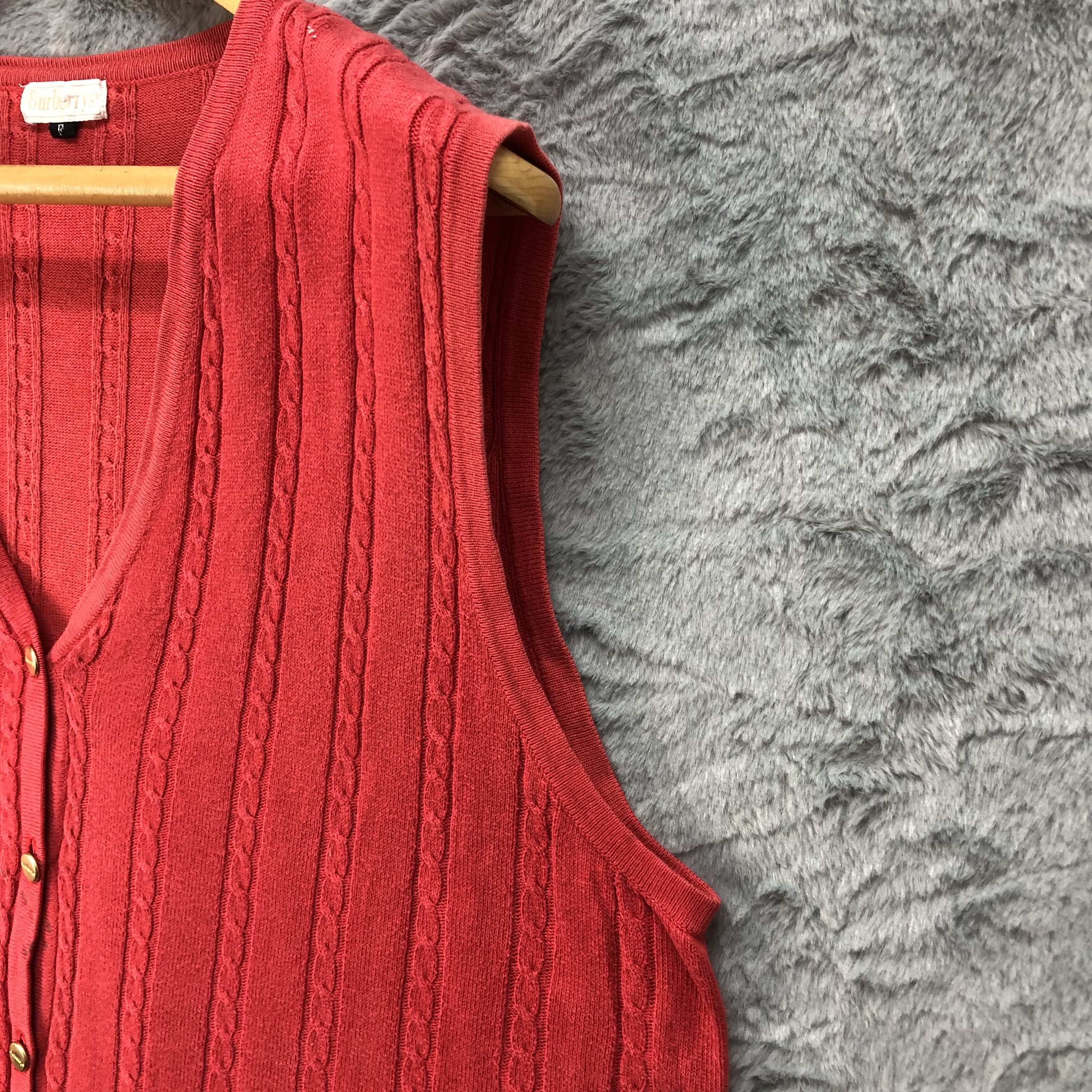 Burberry Vintage Burberrys Red Knitted Vest #4480-155 Size M / US 6-8 / IT 42-44 - 8 Thumbnail