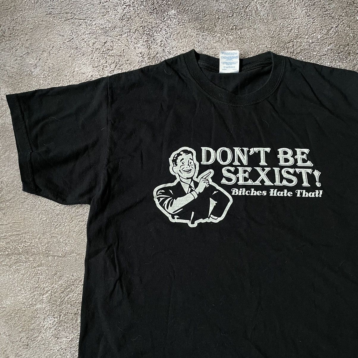 Vintage Vintage Y2K Graphic Tee Feminist Humor Streetwear Black L Size US L / EU 52-54 / 3 - 4 Thumbnail