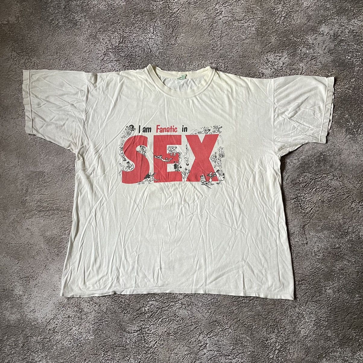Hypebeast Vintage Y2K ADULT “I AM FANATIC IN SEX PORNO“ FUNNY BuyTee Size US XL / EU 56 / 4 - 2 Thumbnail