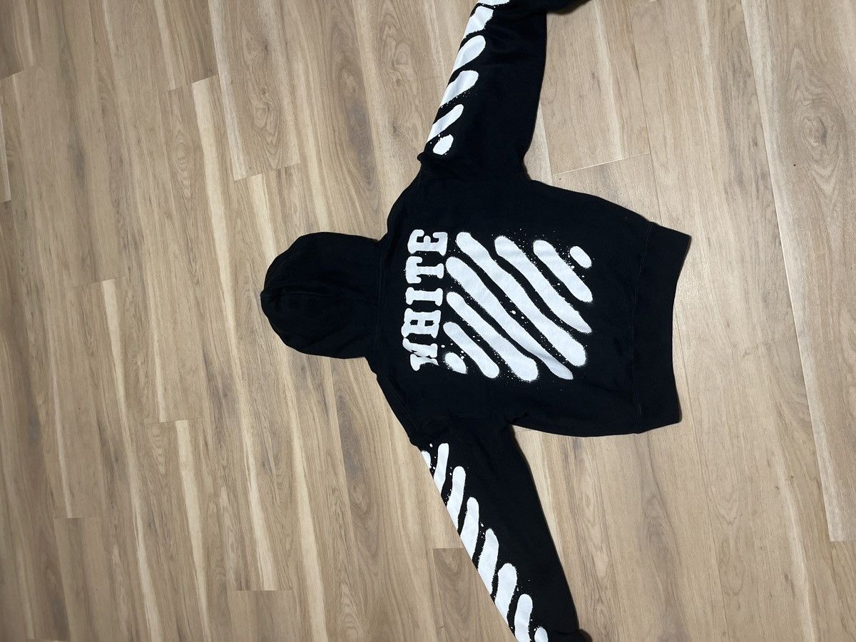 Off white hoodie spray best sale