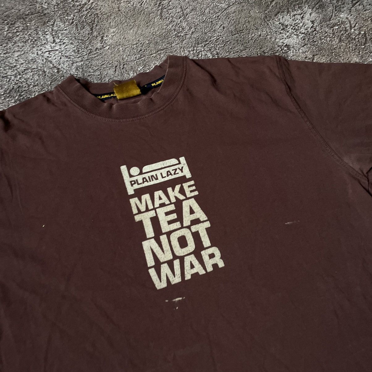 Vintage Vintage Y2K Sun Faded Graphic Tee Make Tea Not War Grunge XL Size US XL / EU 56 / 4 - 2 Thumbnail