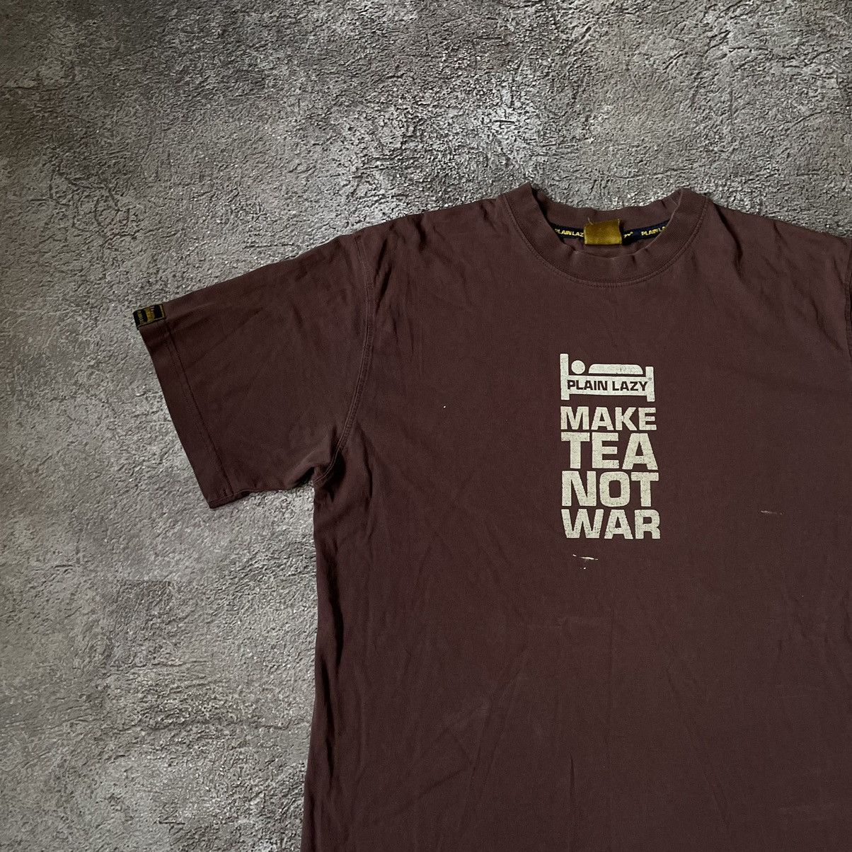 Vintage Vintage Y2K Sun Faded Graphic Tee Make Tea Not War Grunge XL Size US XL / EU 56 / 4 - 6 Thumbnail