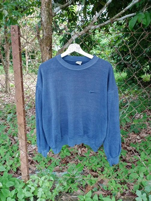 Nike Vintage 90s Nike Sweatshirt Embroidery Logo Size US L / EU 52-54 / 3 - 1 Thumbnail