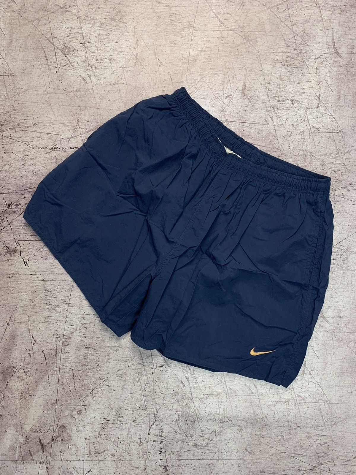Nike Nike Big Logo Swoosh Vintage Shorts Size US 36 / EU 52 - 2 Thumbnail