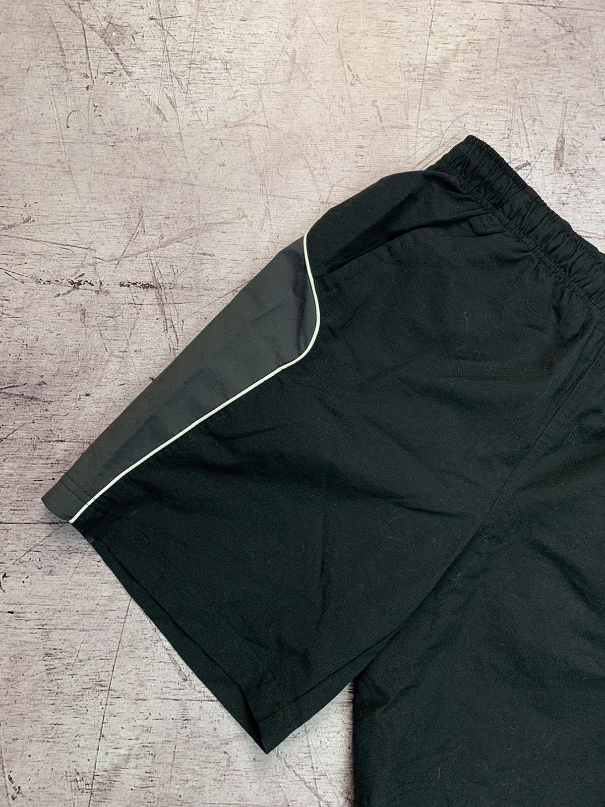 Nike Nike Vintage Shorts Size US 30 / EU 46 - 3 Thumbnail