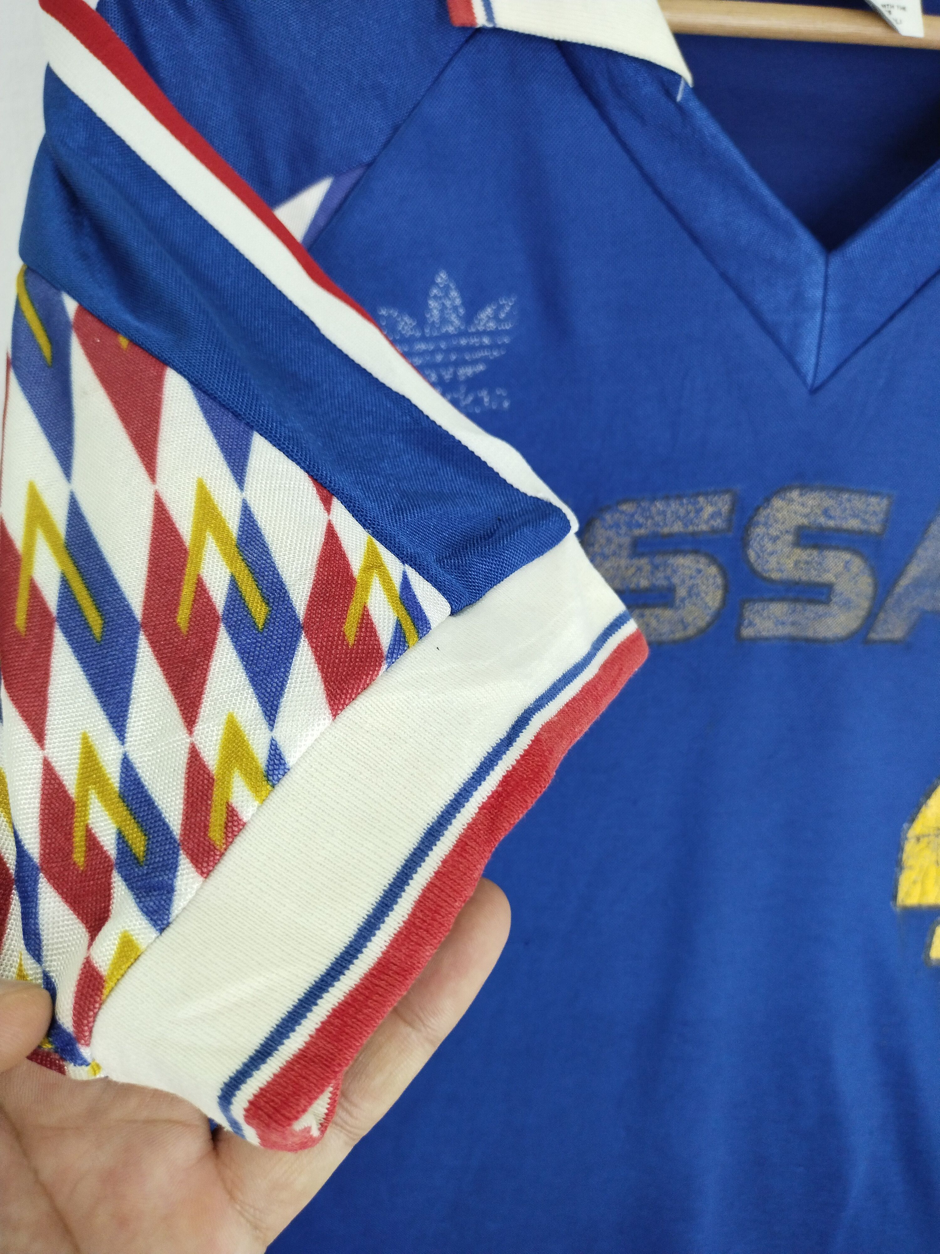 Japanese Brand VINTAGE NO 4 ADIDAS JERSEY NISSAN FC YOKOHAMA MARLOUS Size US M / EU 48-50 / 2 - 4 Thumbnail