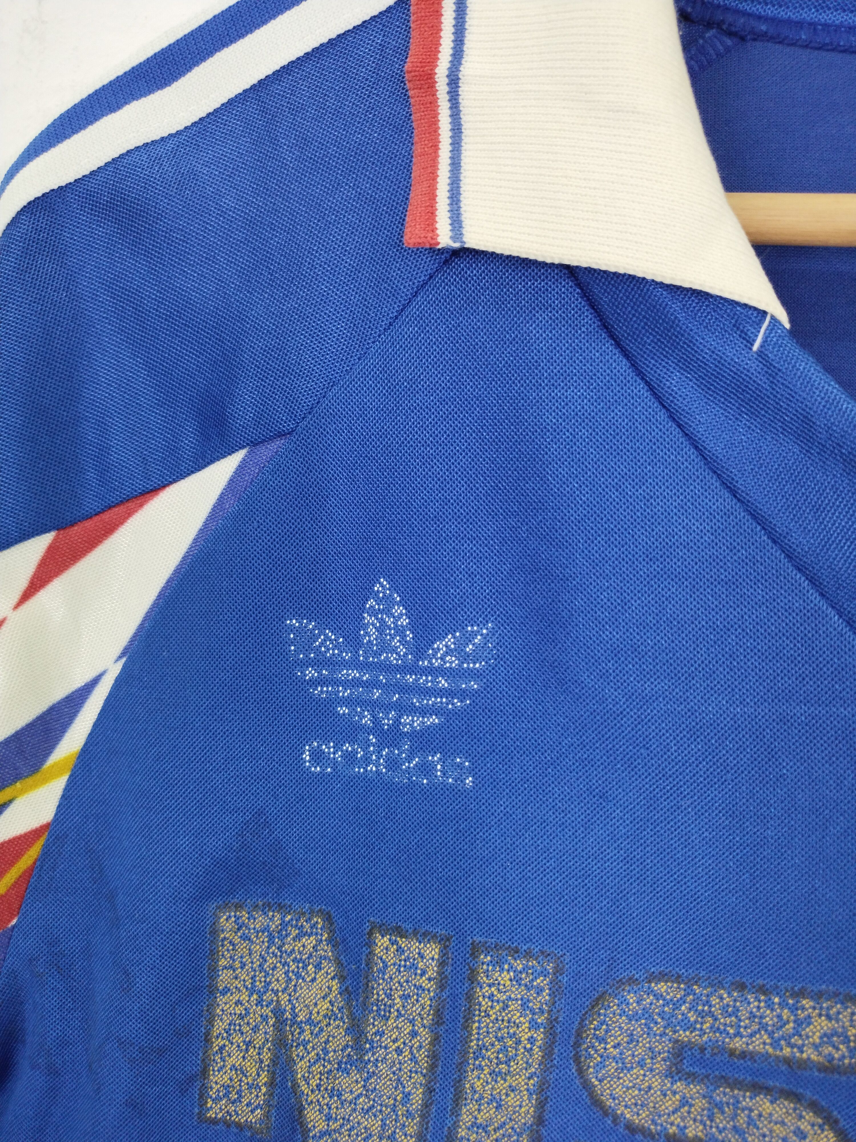 Japanese Brand VINTAGE NO 4 ADIDAS JERSEY NISSAN FC YOKOHAMA MARLOUS Size US M / EU 48-50 / 2 - 5 Thumbnail