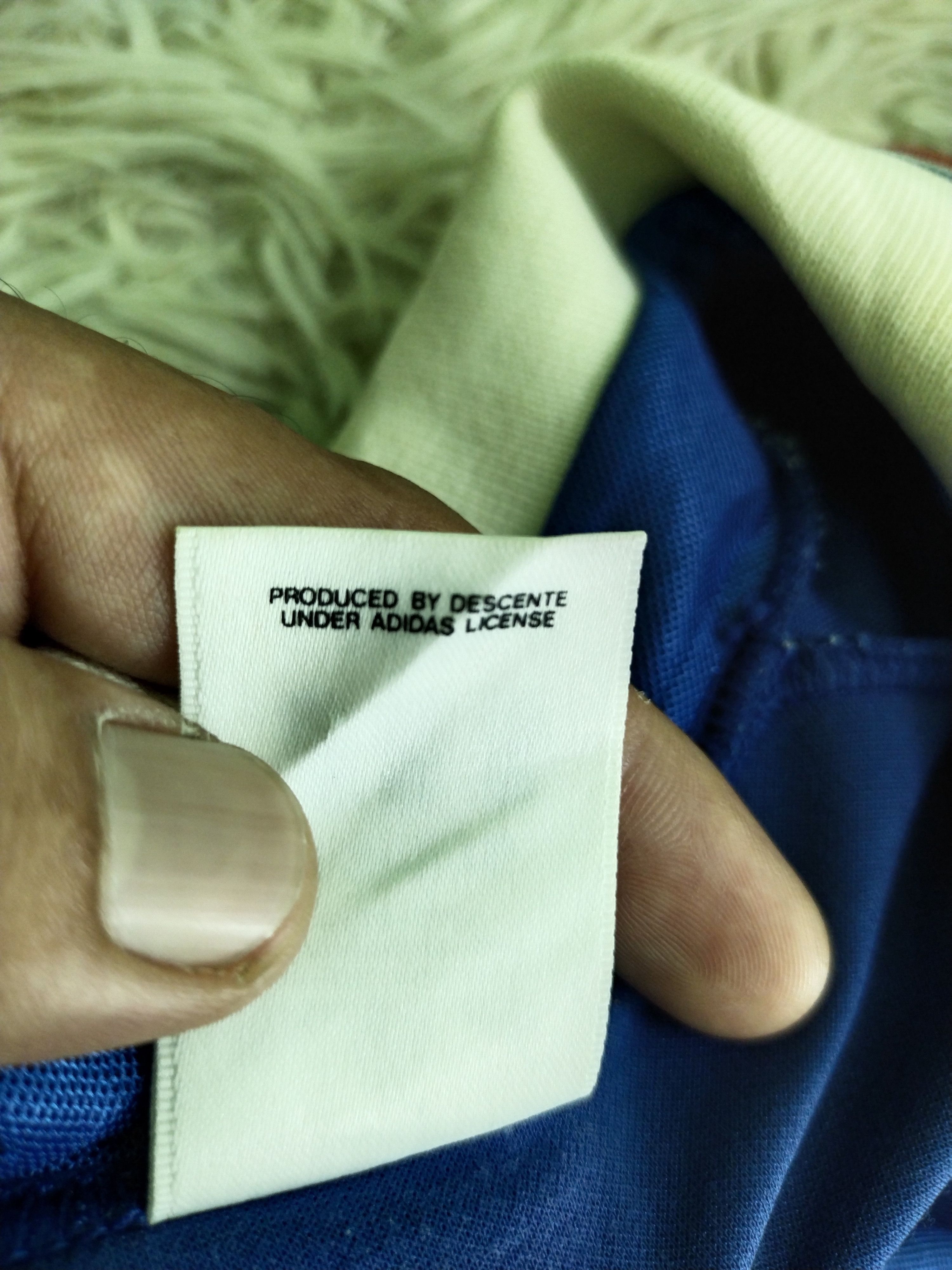 Japanese Brand VINTAGE NO 4 ADIDAS JERSEY NISSAN FC YOKOHAMA MARLOUS Size US M / EU 48-50 / 2 - 11 Thumbnail