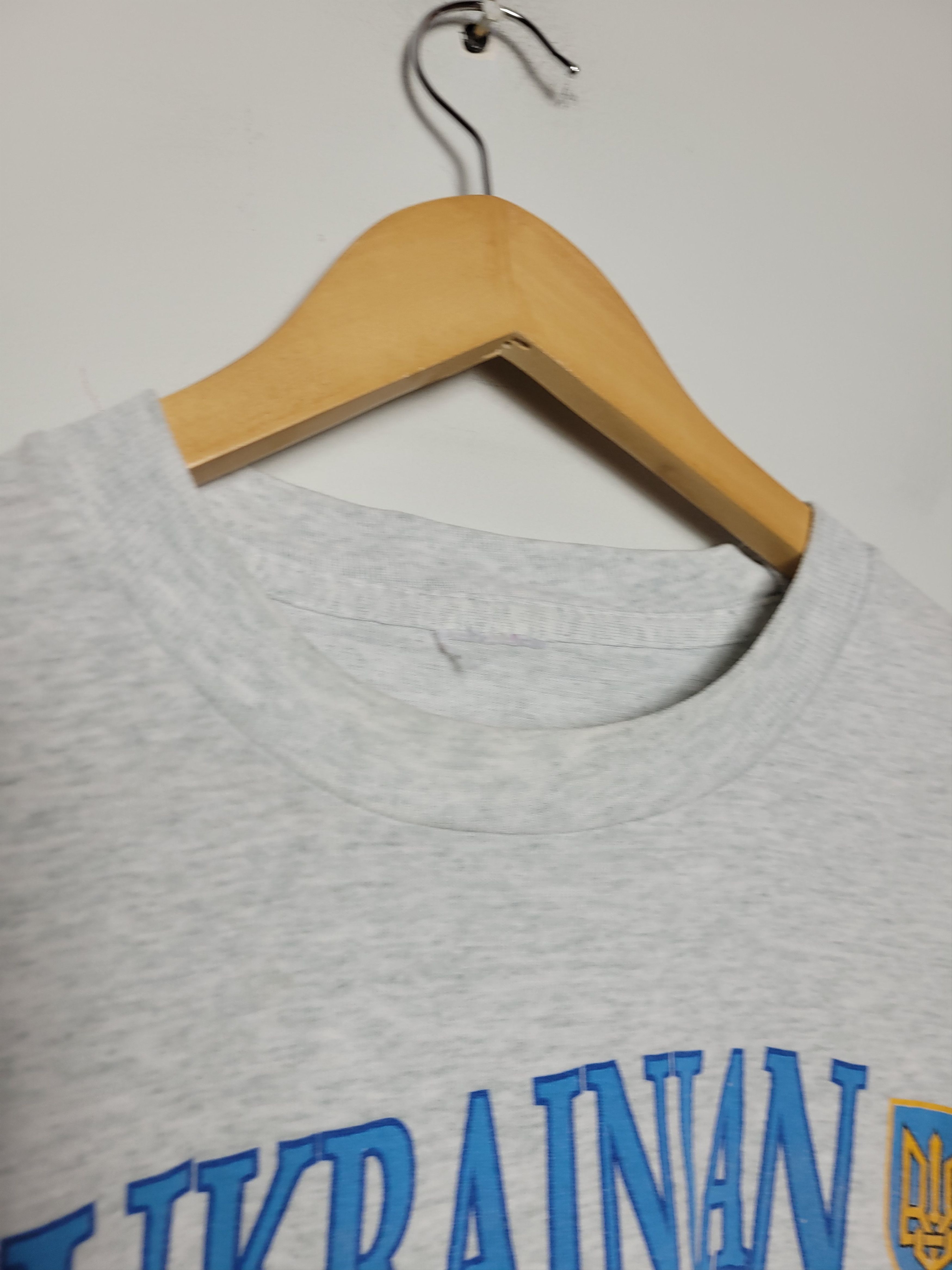 Vintage Ukraine Ukrainian culture single stitch vintage tee Size US XL / EU 56 / 4 - 7 Thumbnail