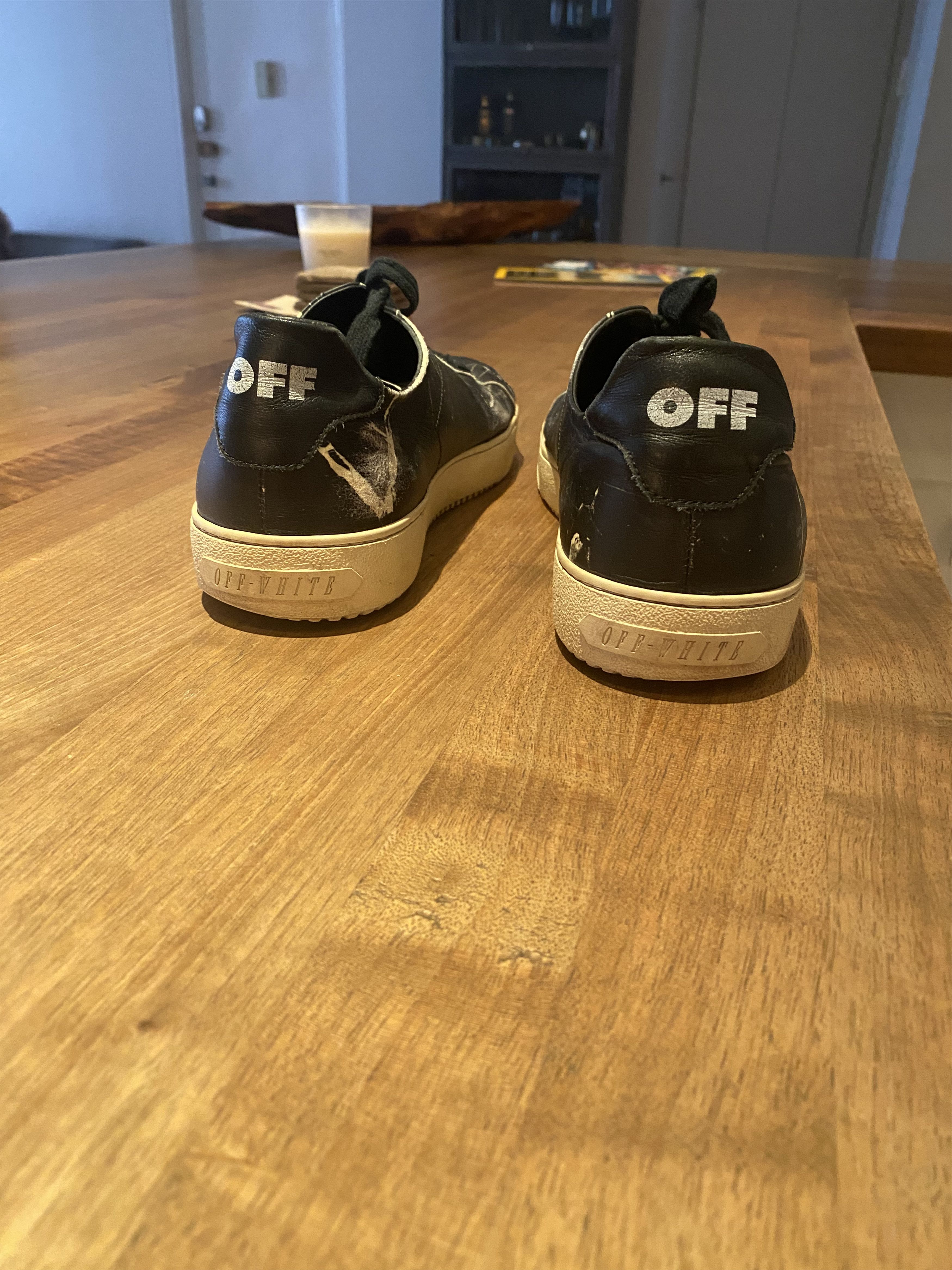 Off White 