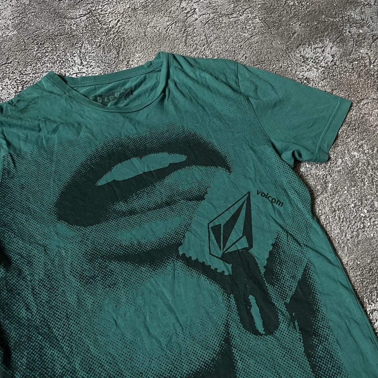 Vintage Vintage Y2K ADULT “ SEXY GIRL WITH LAD DRUGS “ FUNNY BuyTee Size US S / EU 44-46 / 1 - 5 Thumbnail