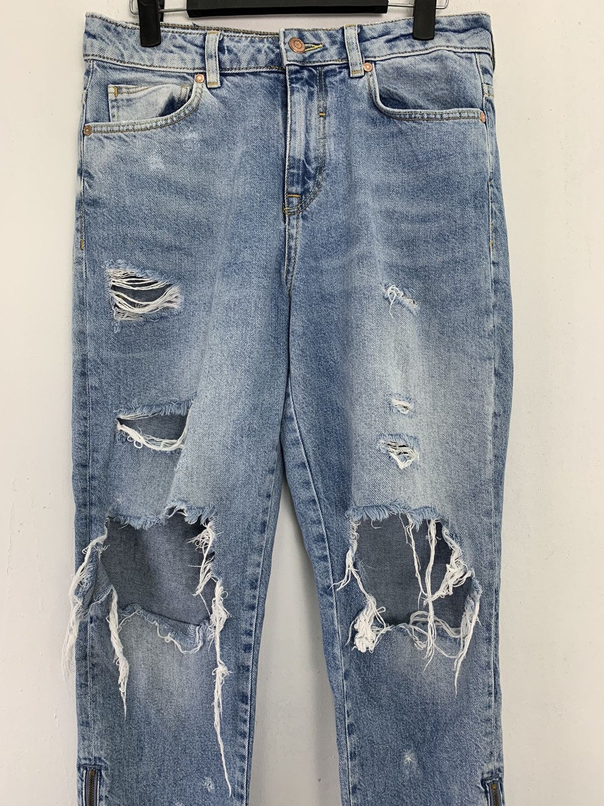 Japanese Brand Denim Distressed Design Japanese Branded Streetwear Vintage Size US 28 / EU 44 - 2 Thumbnail