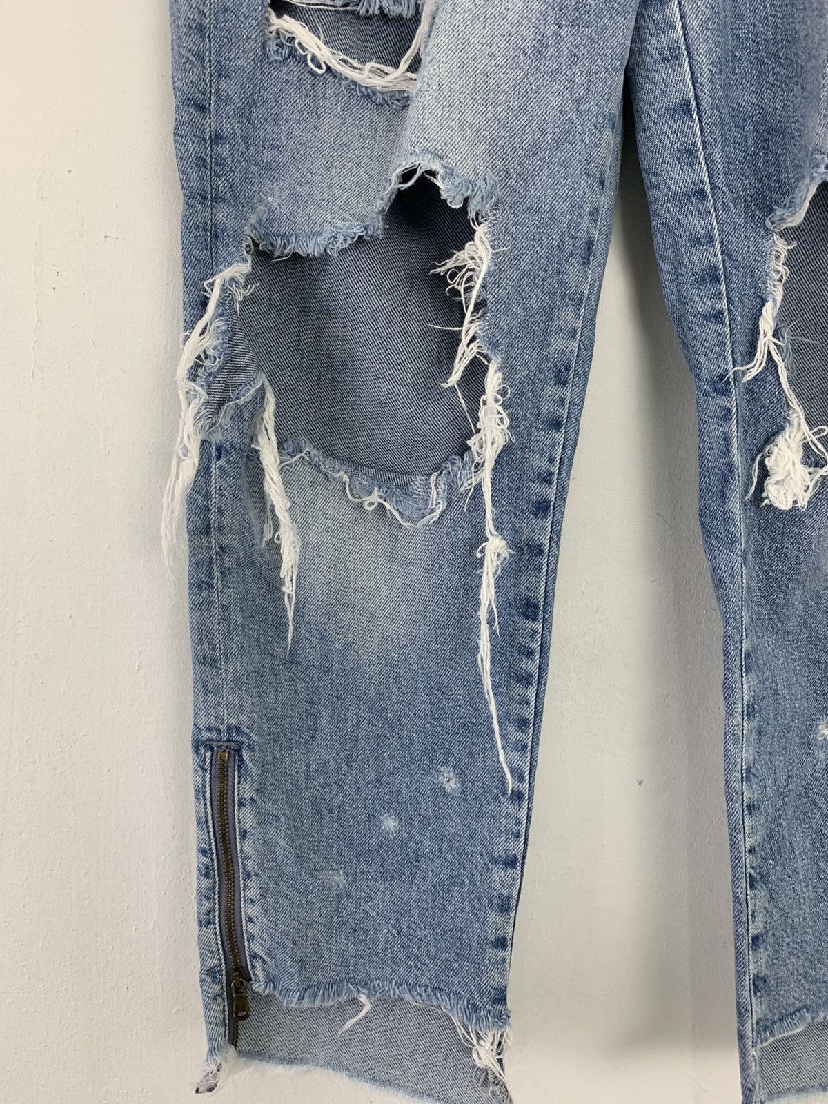 Japanese Brand Denim Distressed Design Japanese Branded Streetwear Vintage Size US 28 / EU 44 - 6 Thumbnail